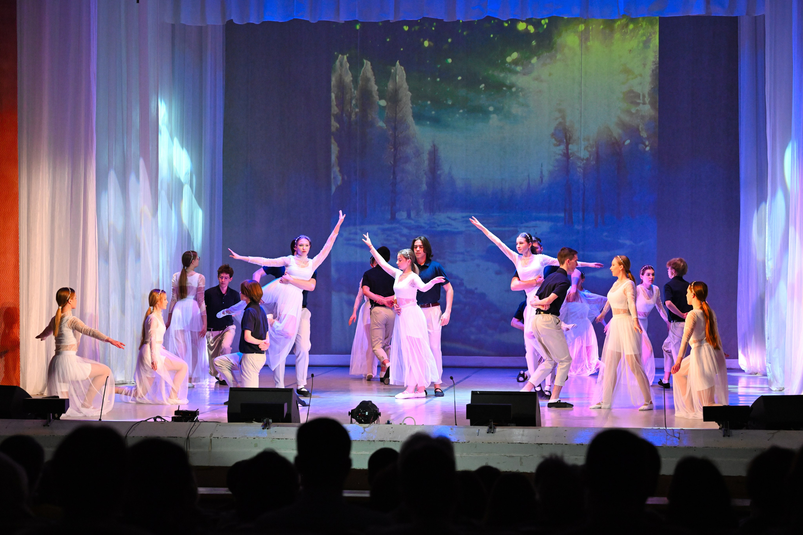 2025-12-19 Танцы ДК. Снежинск фото Андрианов