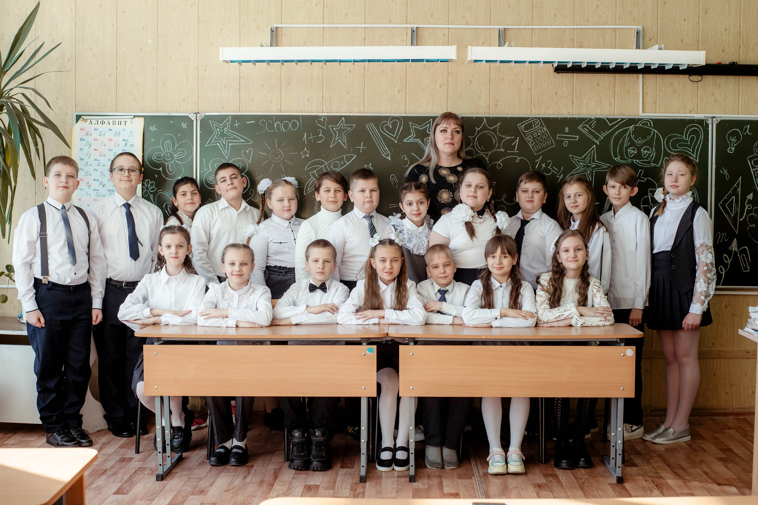 Ивотская школа 4 Класс. Свадебный и портретный фотограф Брянск, Дятьково