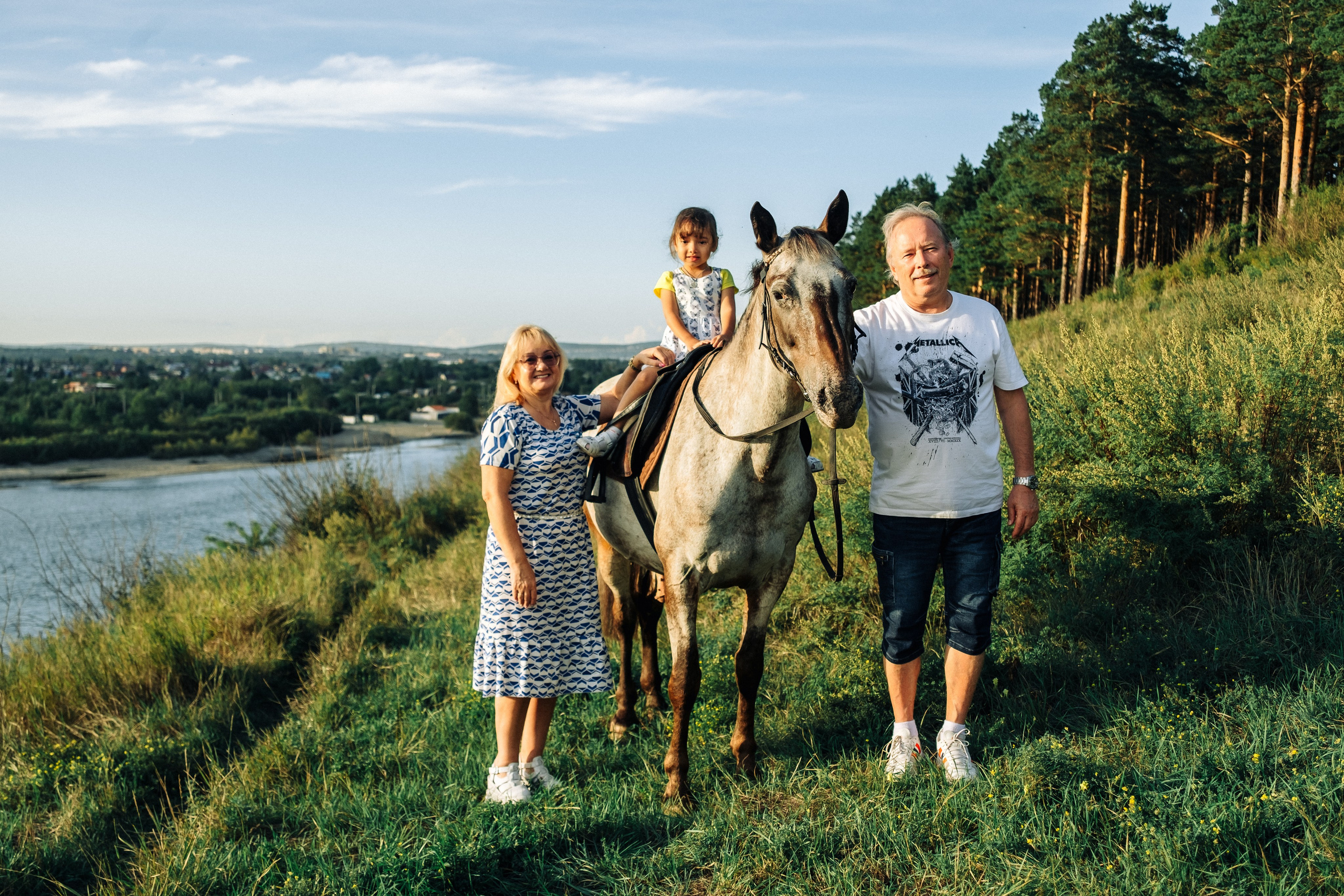 Фотопрогулка с лошадью. Фотограф в Иркутске Анна Мирошникова