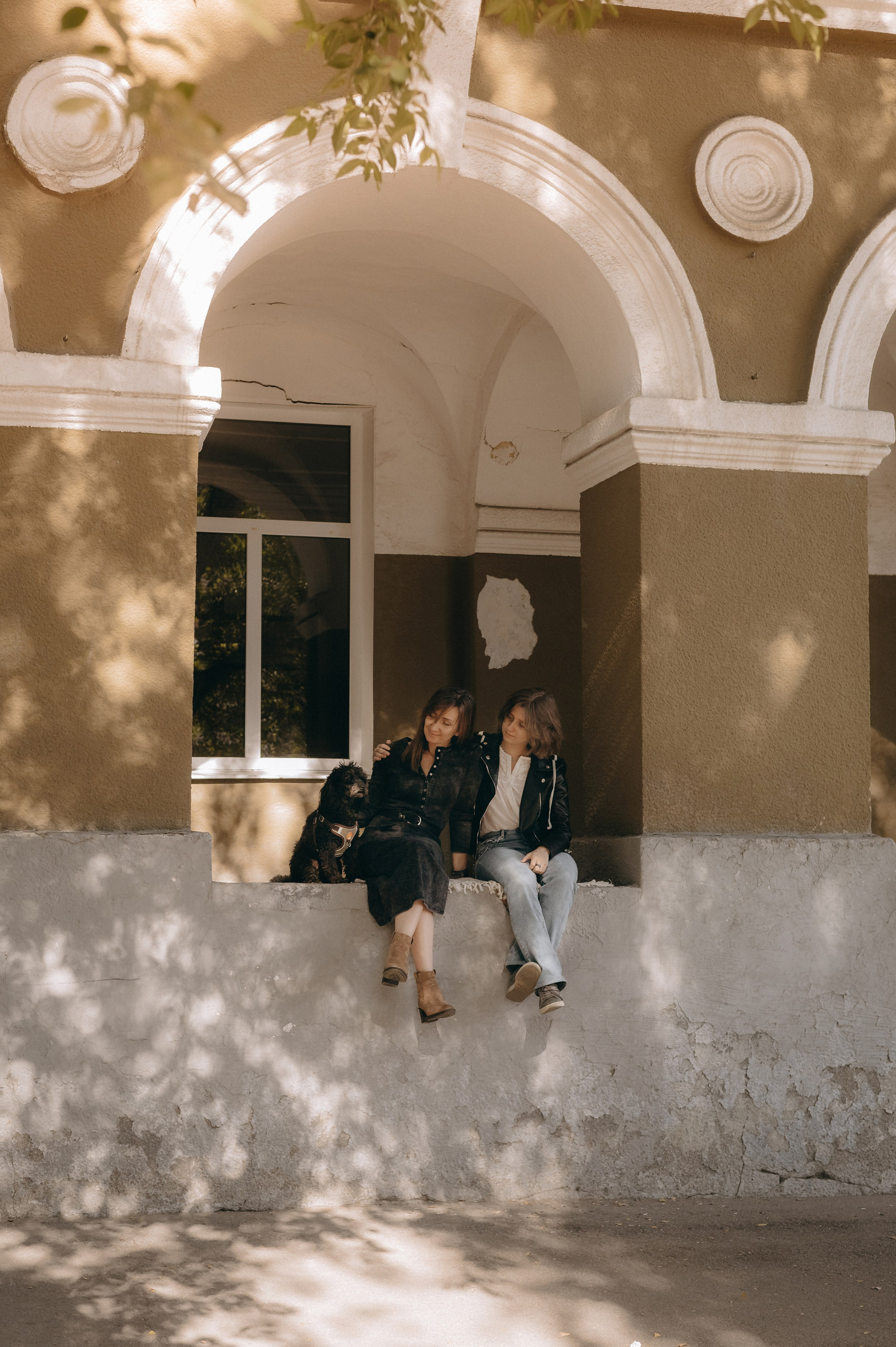 Осенние приключения Чарлика и его хозяек. Фотограф Мария Стрелкова