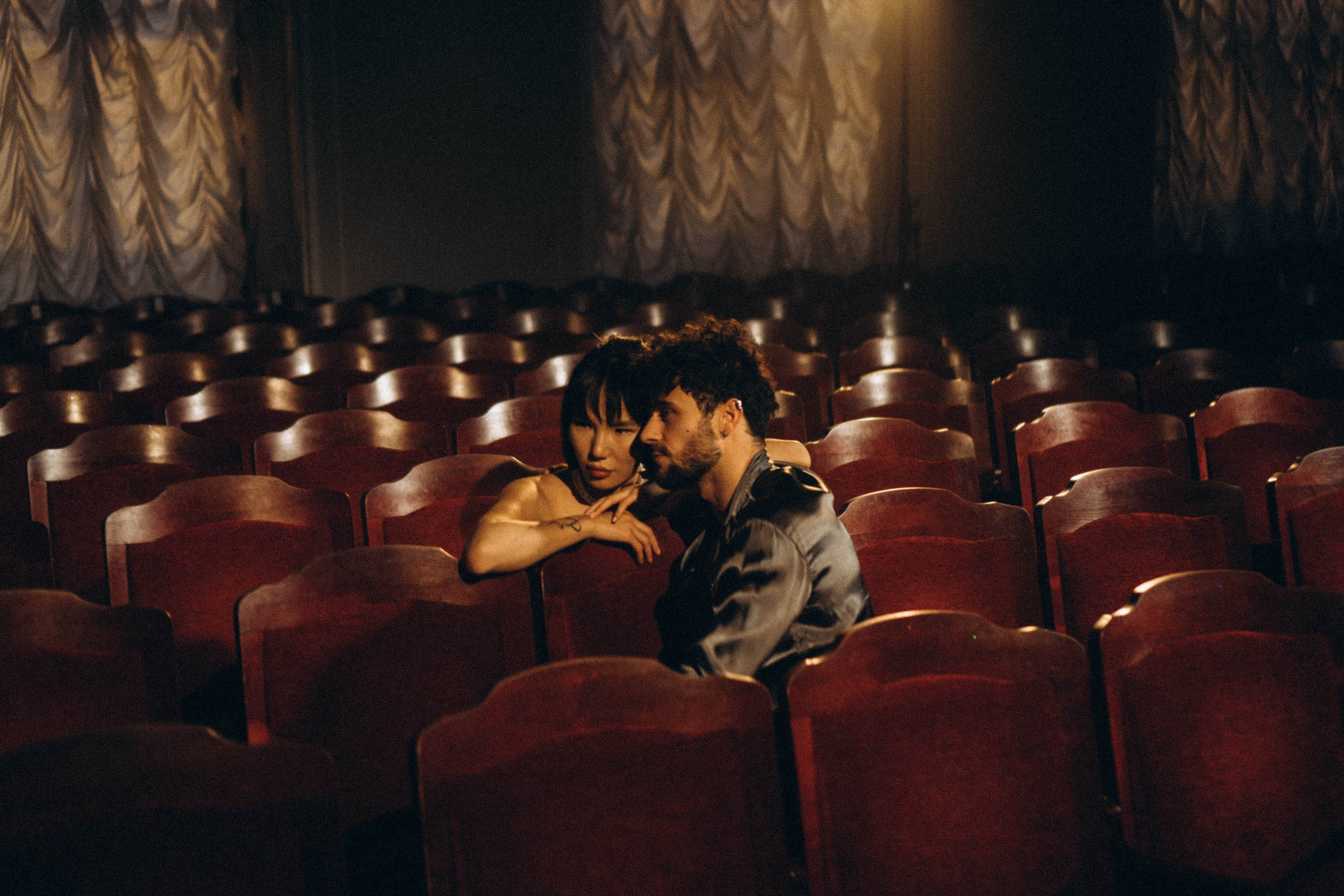 СВАБЕДНАЯ ФОТСЕССИИЯ В ОДНОМ ИЗ ЗАЛОВ НИКОЛАЕВСКОГО ДВОРЦА. Профессиональный фотограф, Санкт-Петербург — Виктория Богомолова