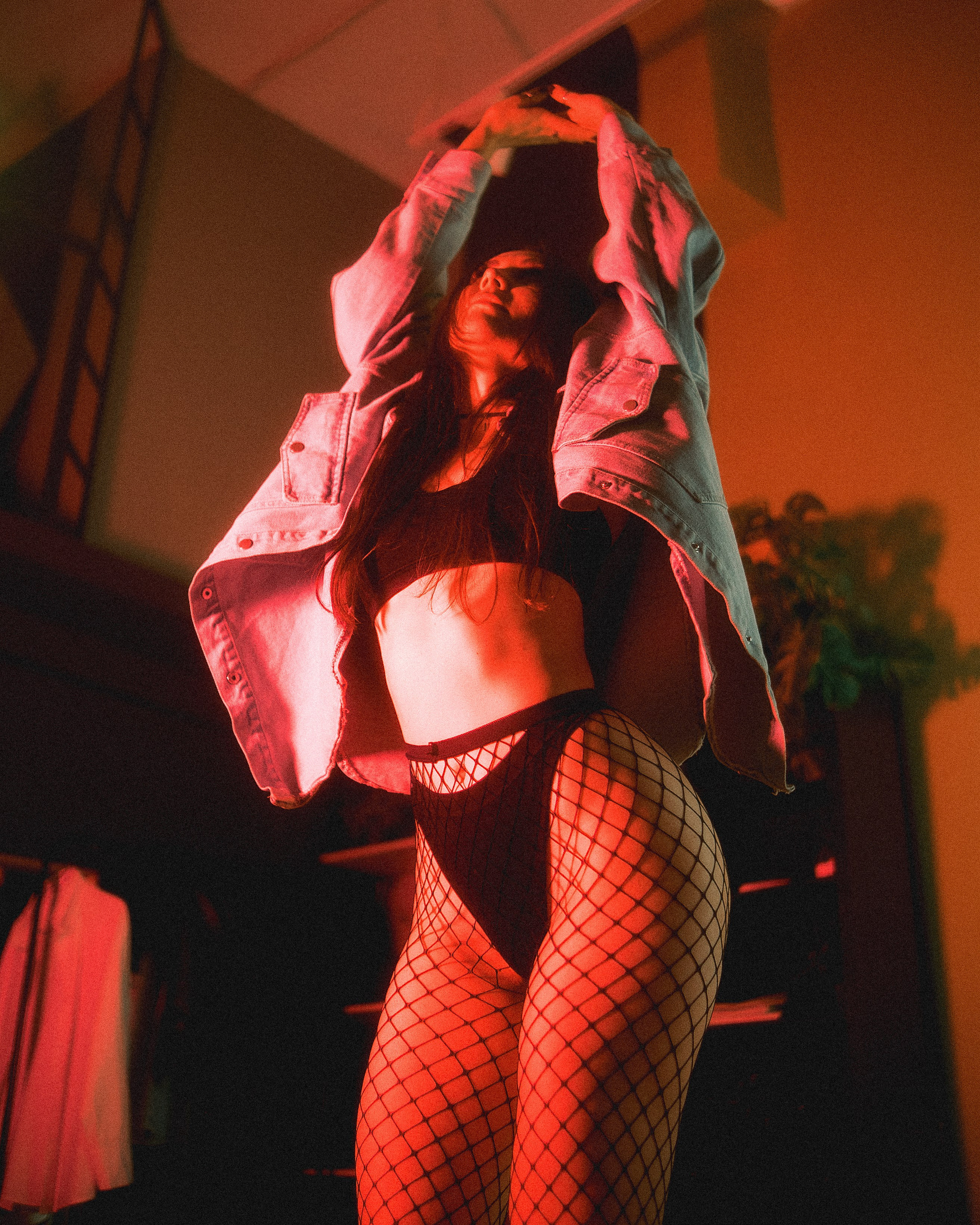 Фотосессия в студии для Наили в Новосибирске. Фотограф в Новосибирске Владислав Унтерберг