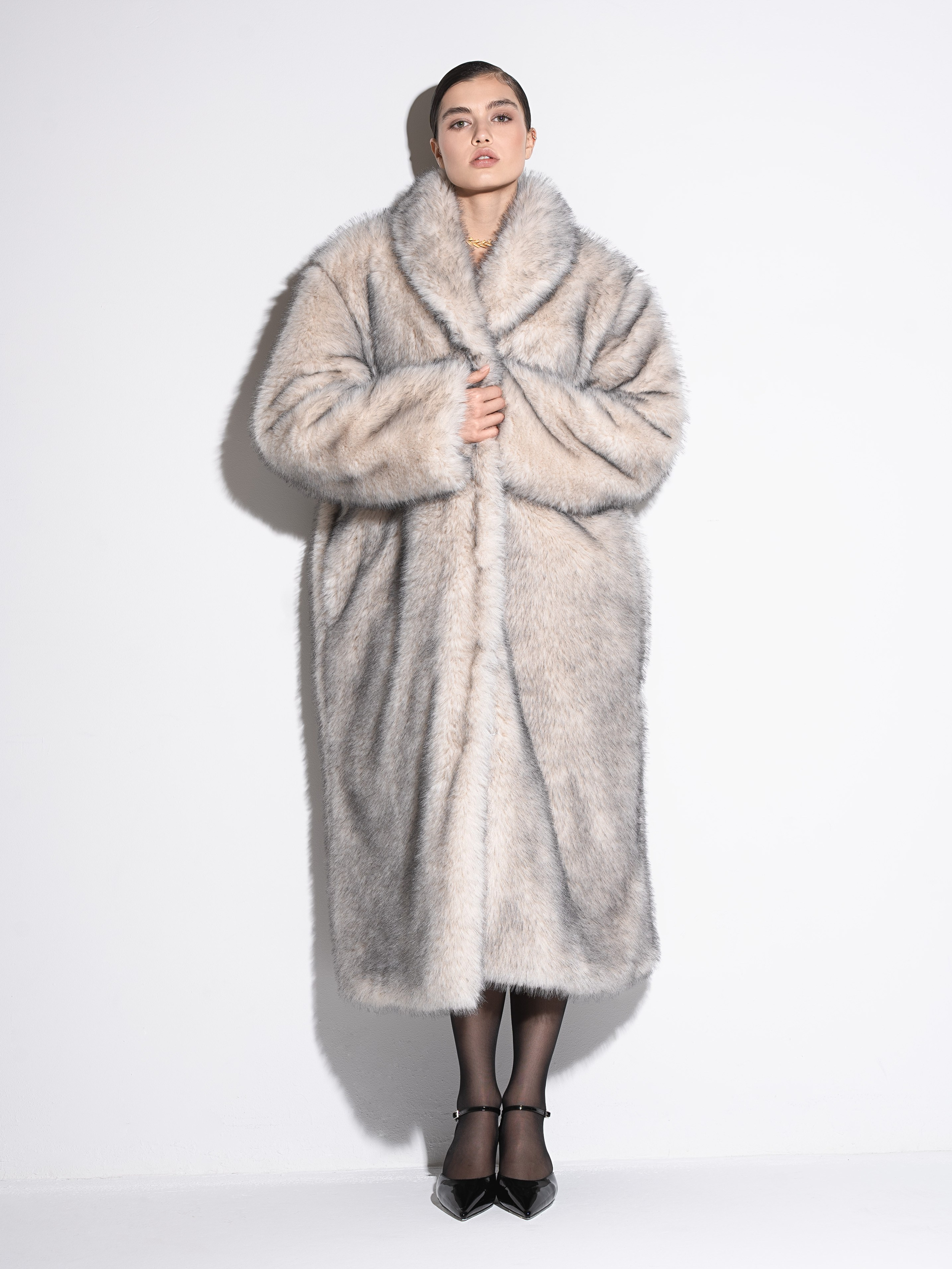 FASHION. Фотограф Брендов Москва Lada Contrasts съемка одежды Fashion