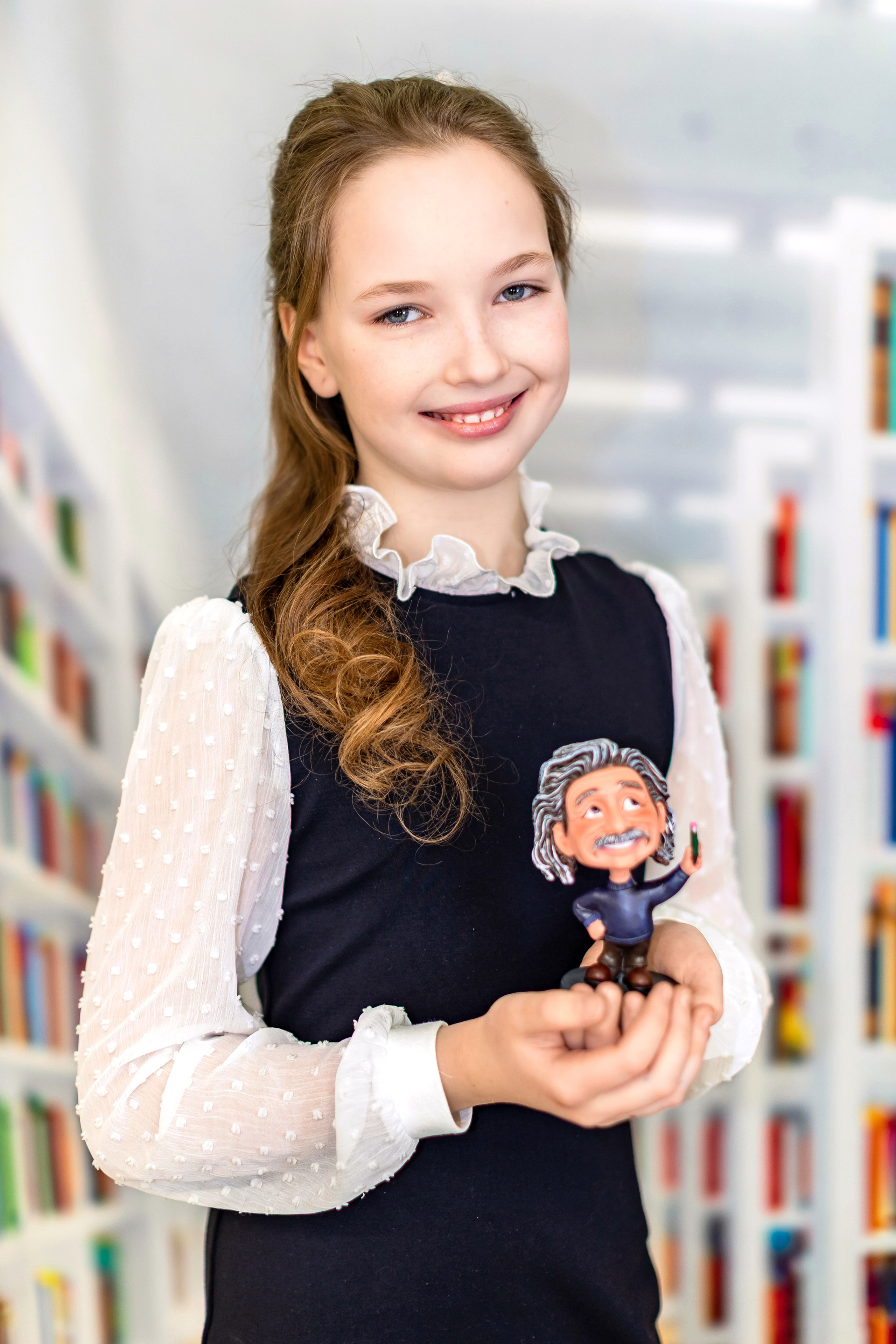 ГАЛЕРЕЯ фотографий для Начальной школы 1-4. Фотограф и видеограф Москва. Свадебный фотограф, видеограф. Выпускные альбомы. Оживающие альбомы