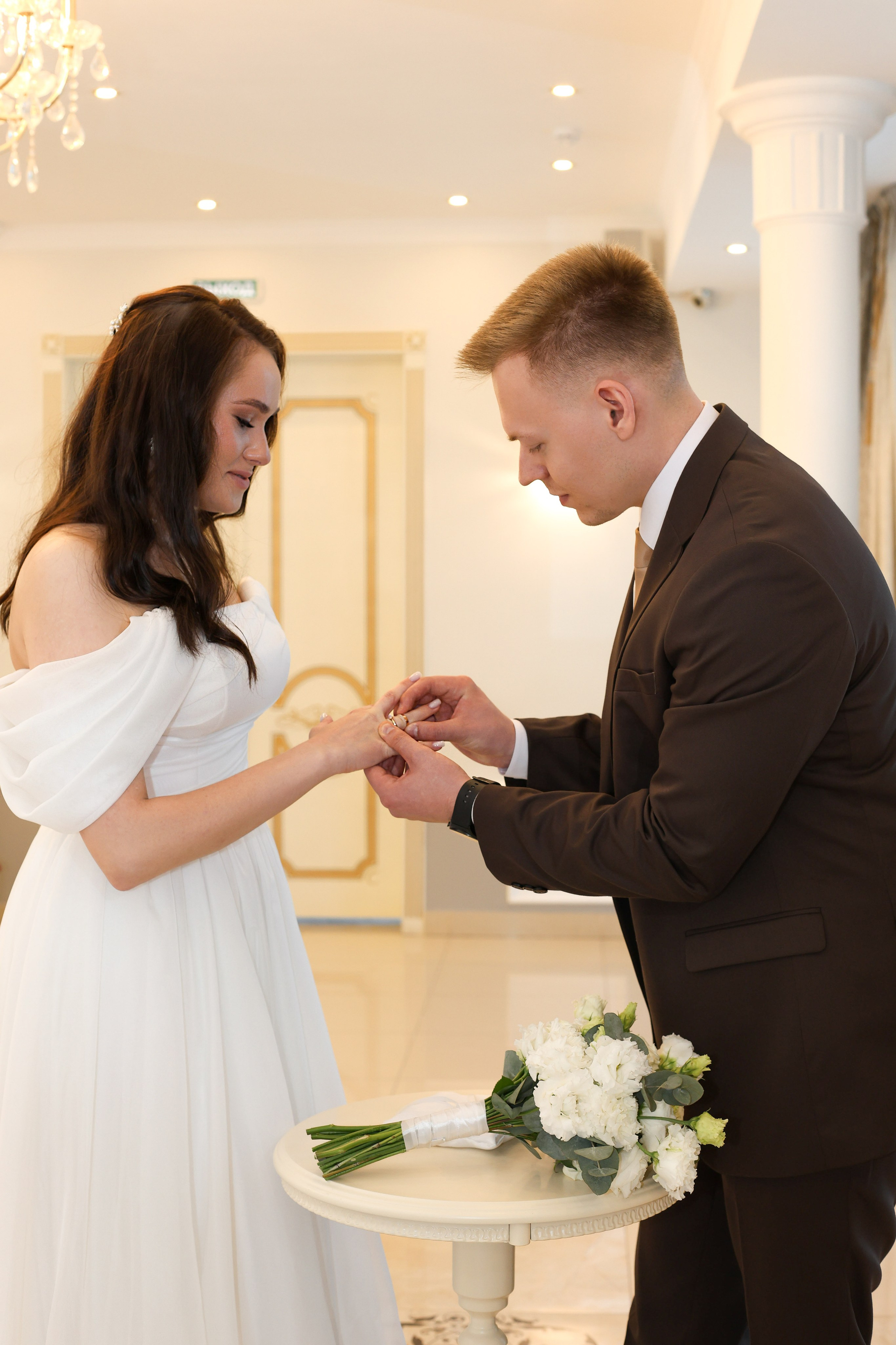 Загс на титова. Фотограф из Екатеринбурга Касаткина Екатерина