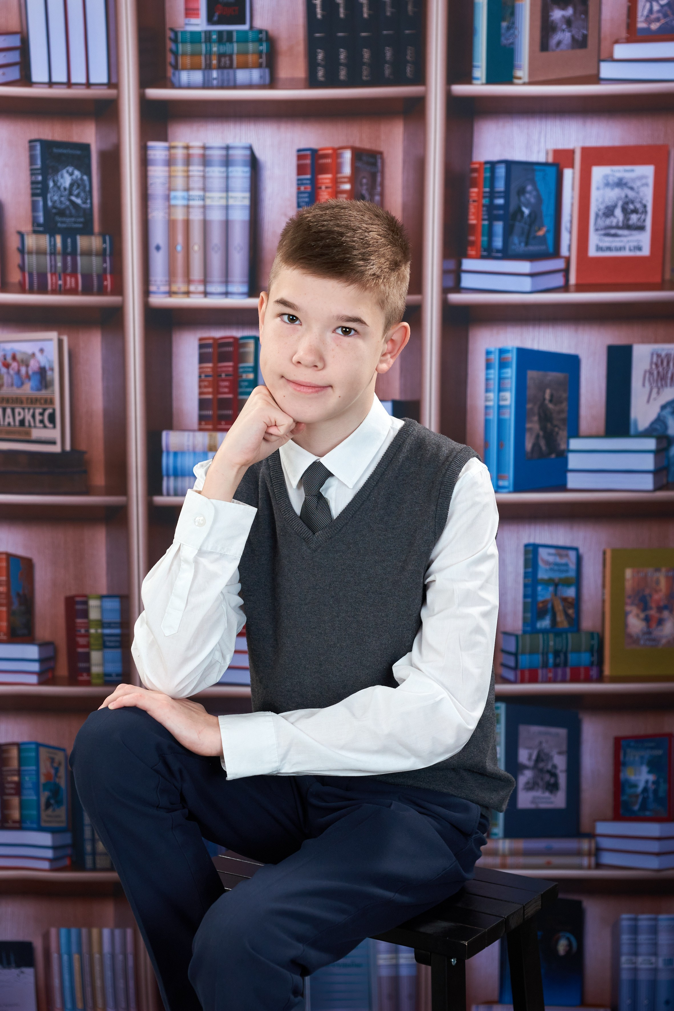 Портреты и фоны. Начальная школа. Childrenfoto.ru