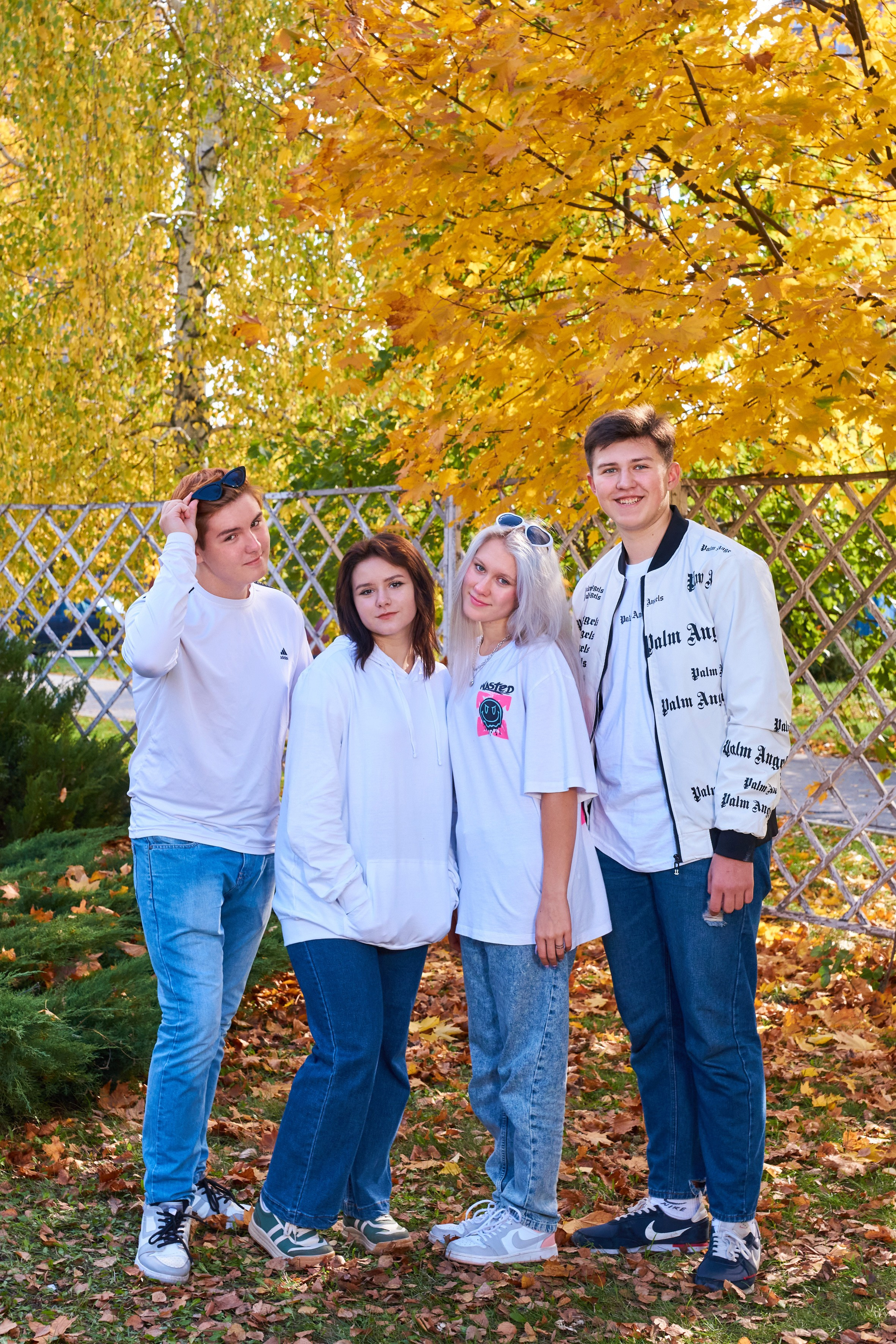 11 класс. Осень в парке. 2022. Childrenfoto.ru