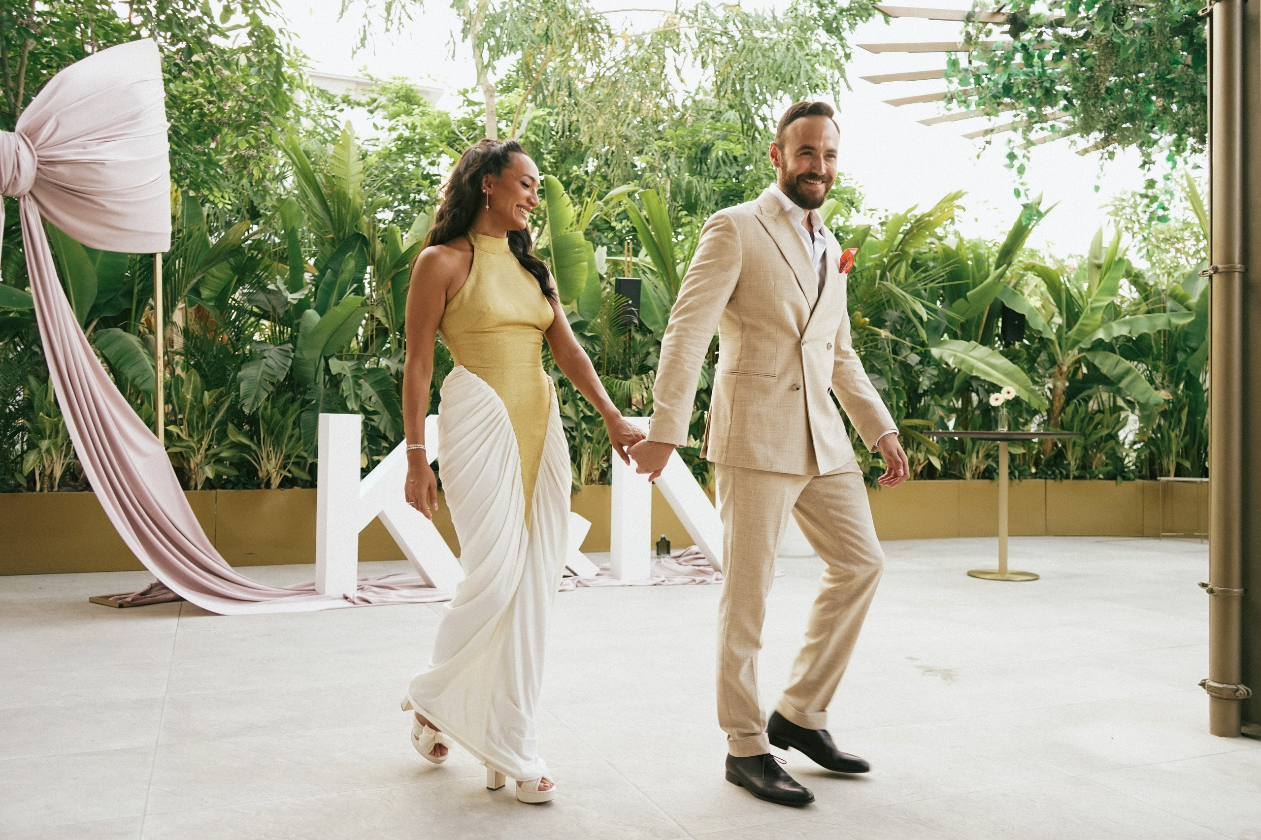 Wedding in Dubai. Photographer in Georgia UAE Russia Nekit Fox