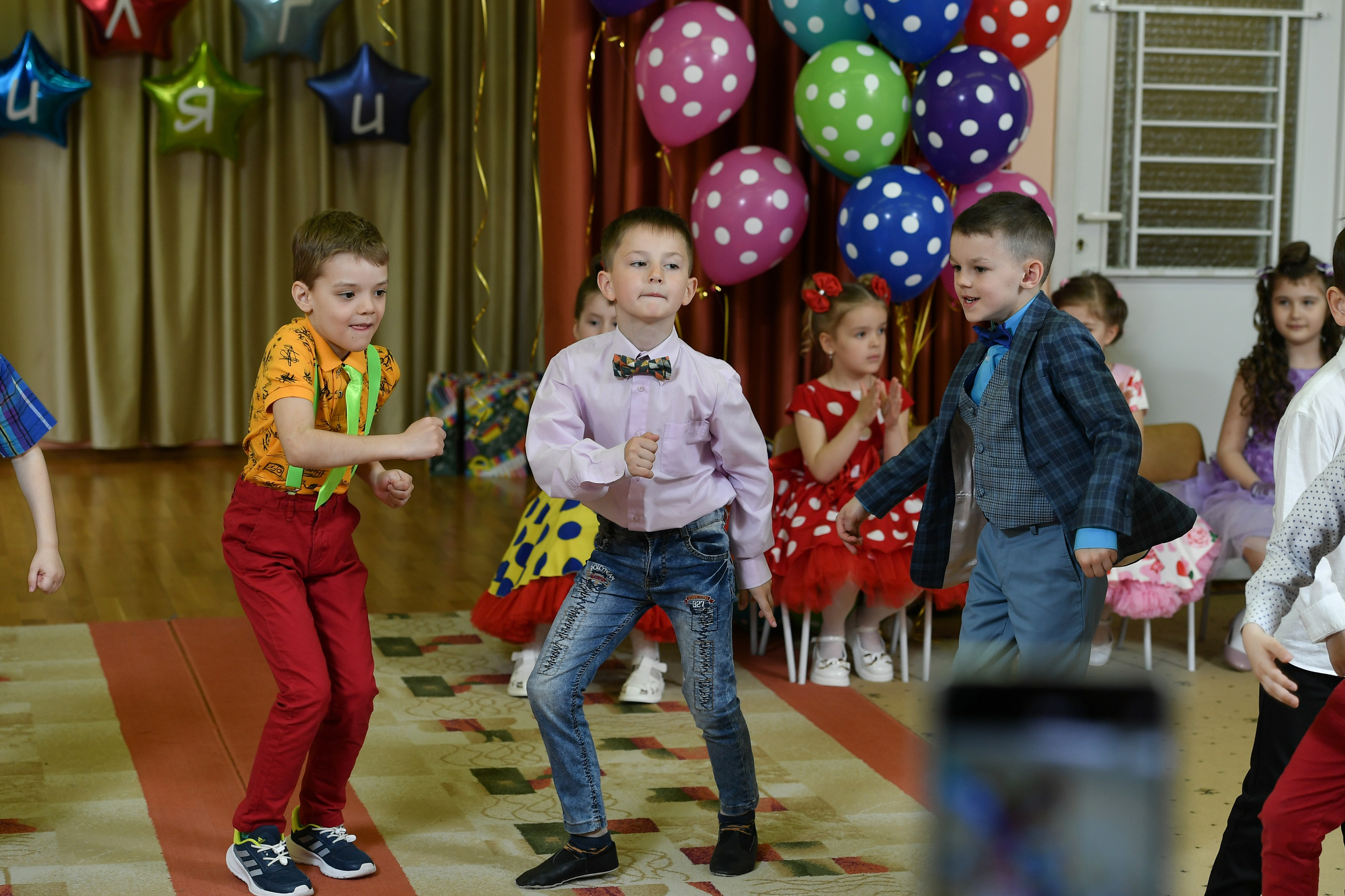 Съемка детских праздников. Фотограф Андрей Русов. Официальный сайт