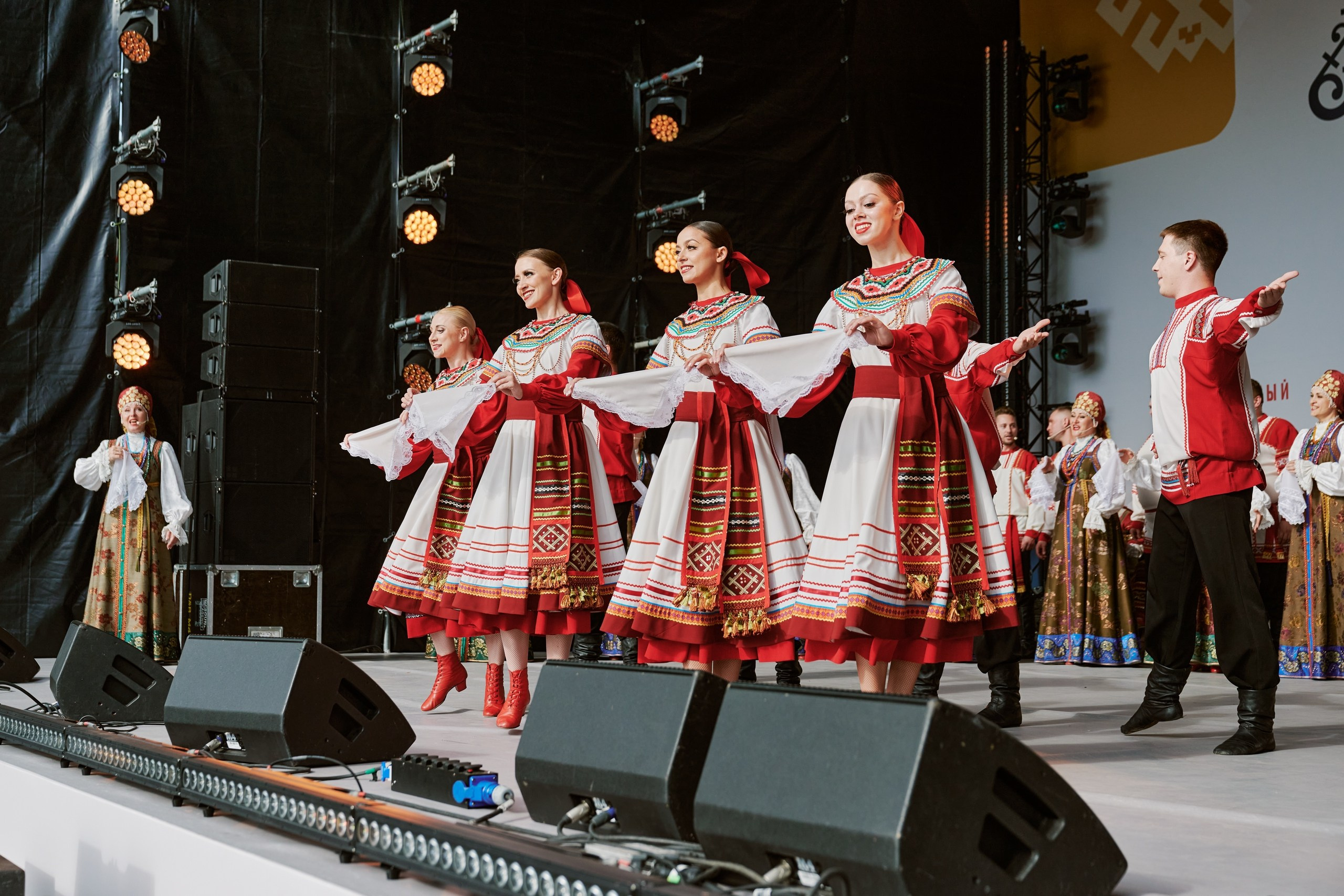 Режиссер форума, режиссура мероприятий Рязань, режиссура мероприятий и праздников под ключ. Режиссер в Рязани Ольга Синичкина