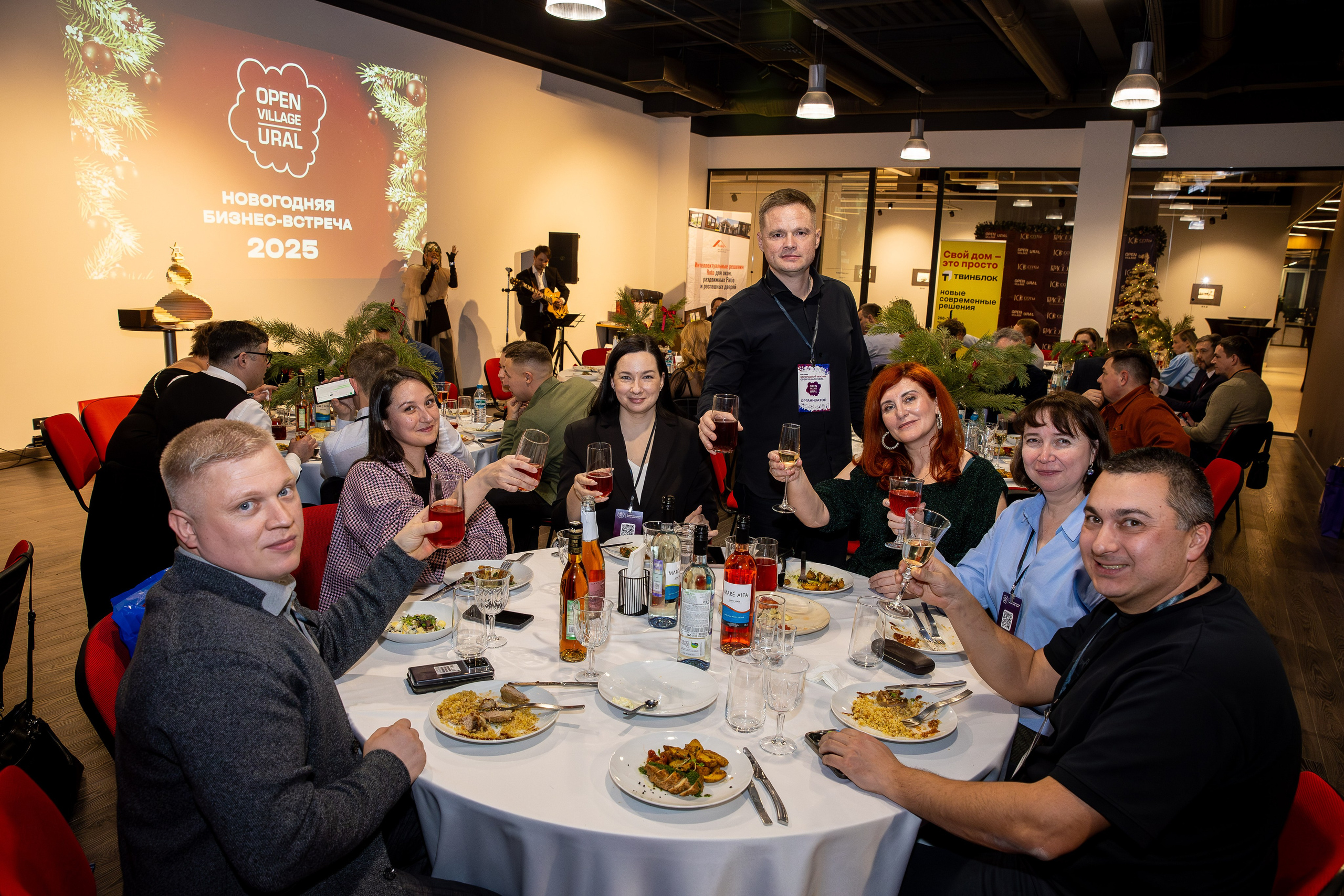 Фото и видео бизнес-проектов. Свадебный, семейный видеограф и фотограф в Екатеринбурге Николай Рыков