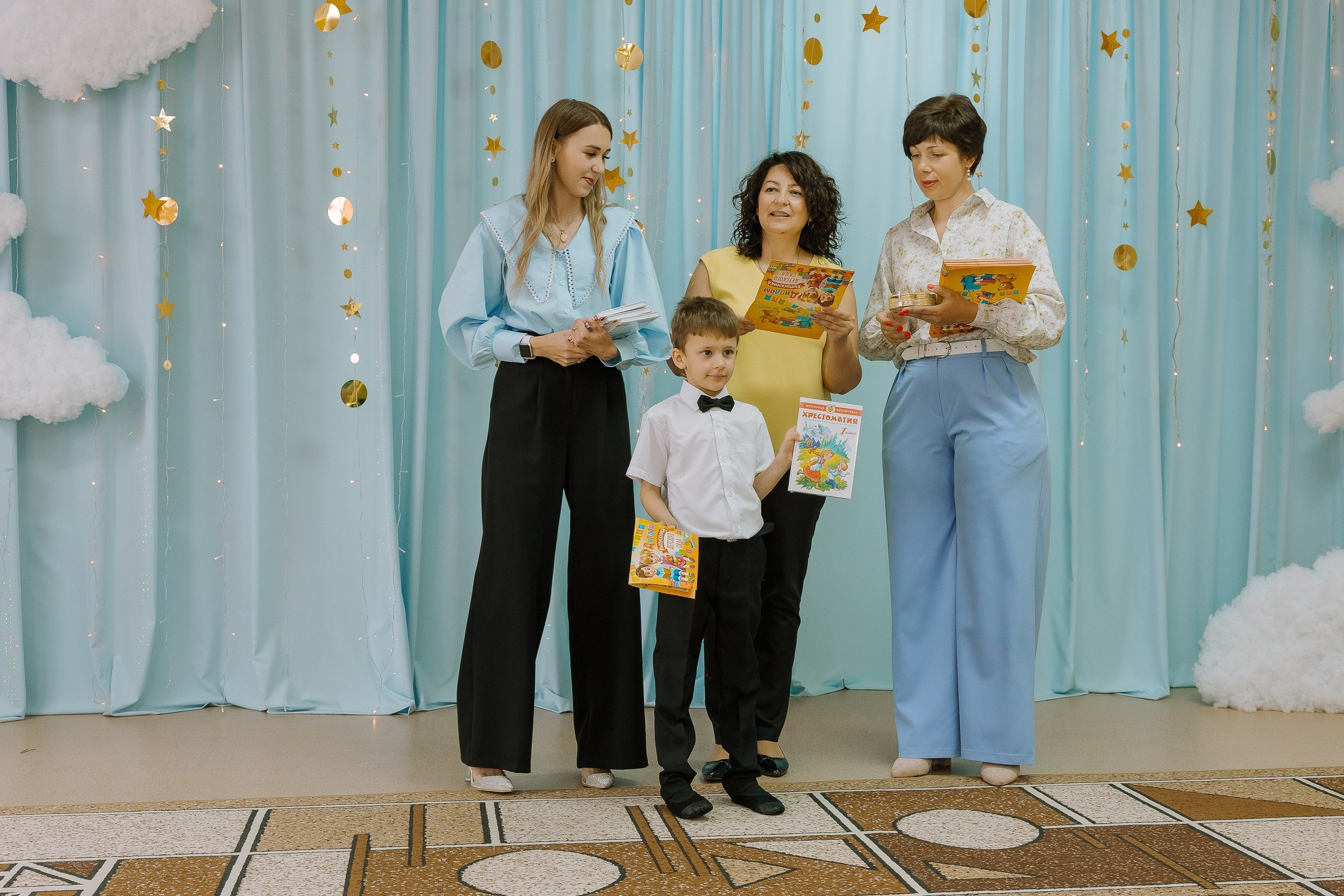 Выпускной в ДС -29. Выпускные альбомы Натальи Бутко: Новороссийск, Анапа, Геленджик