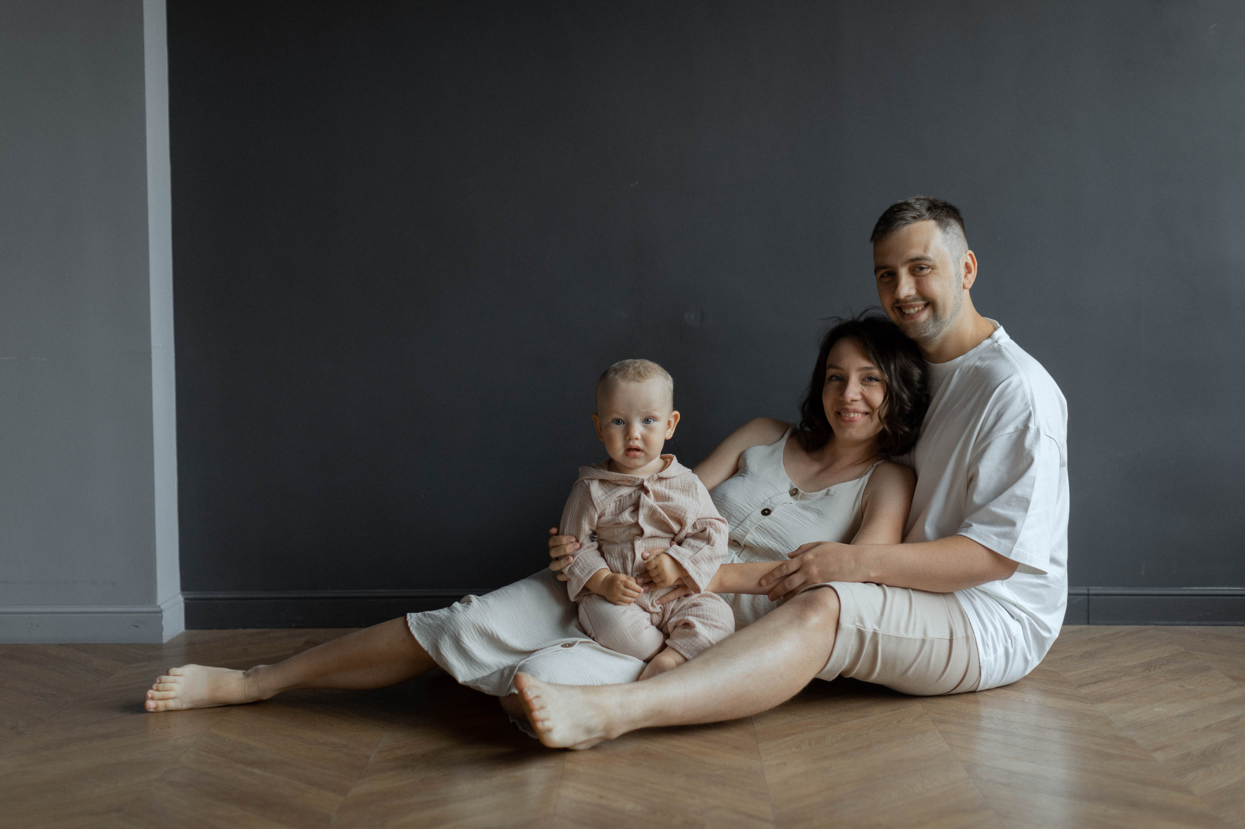 Артем, Виктория и их малыш