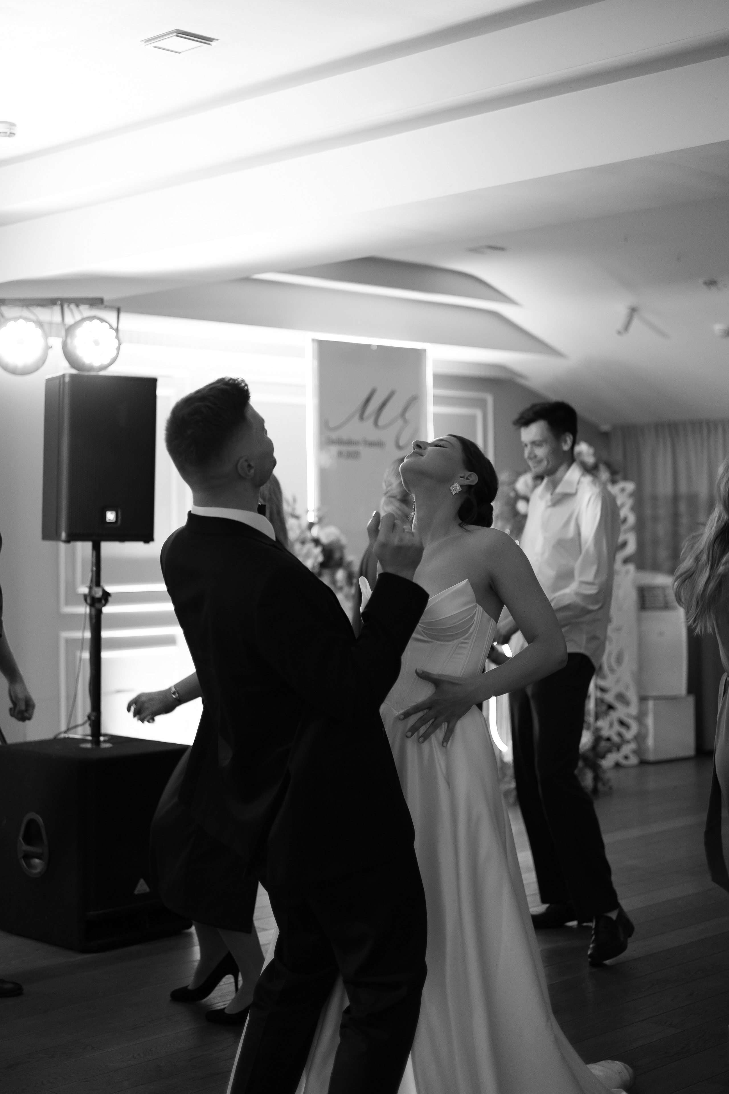 Серая кошка и рыжий кот. Свадебный и семейный фотограф Арина Кулёва