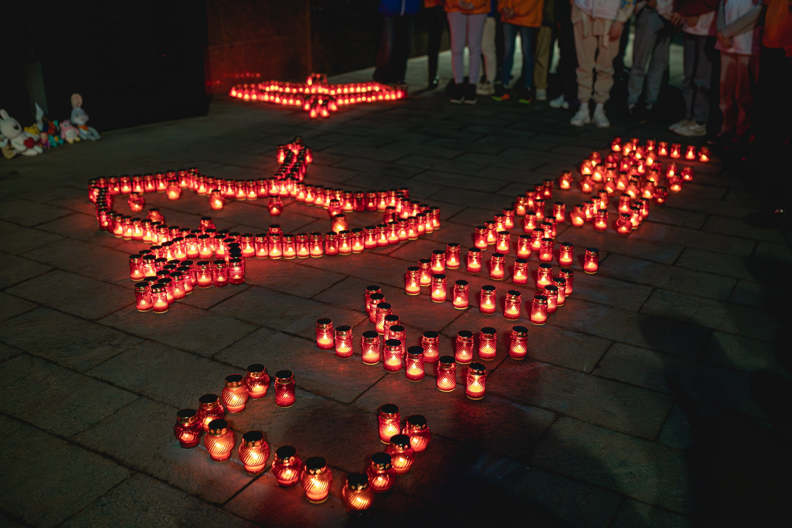 Акция памяти по погибшим в «Крокусе». Портретный и репортажный фотограф в Воронеже: Анастасия Пузикова