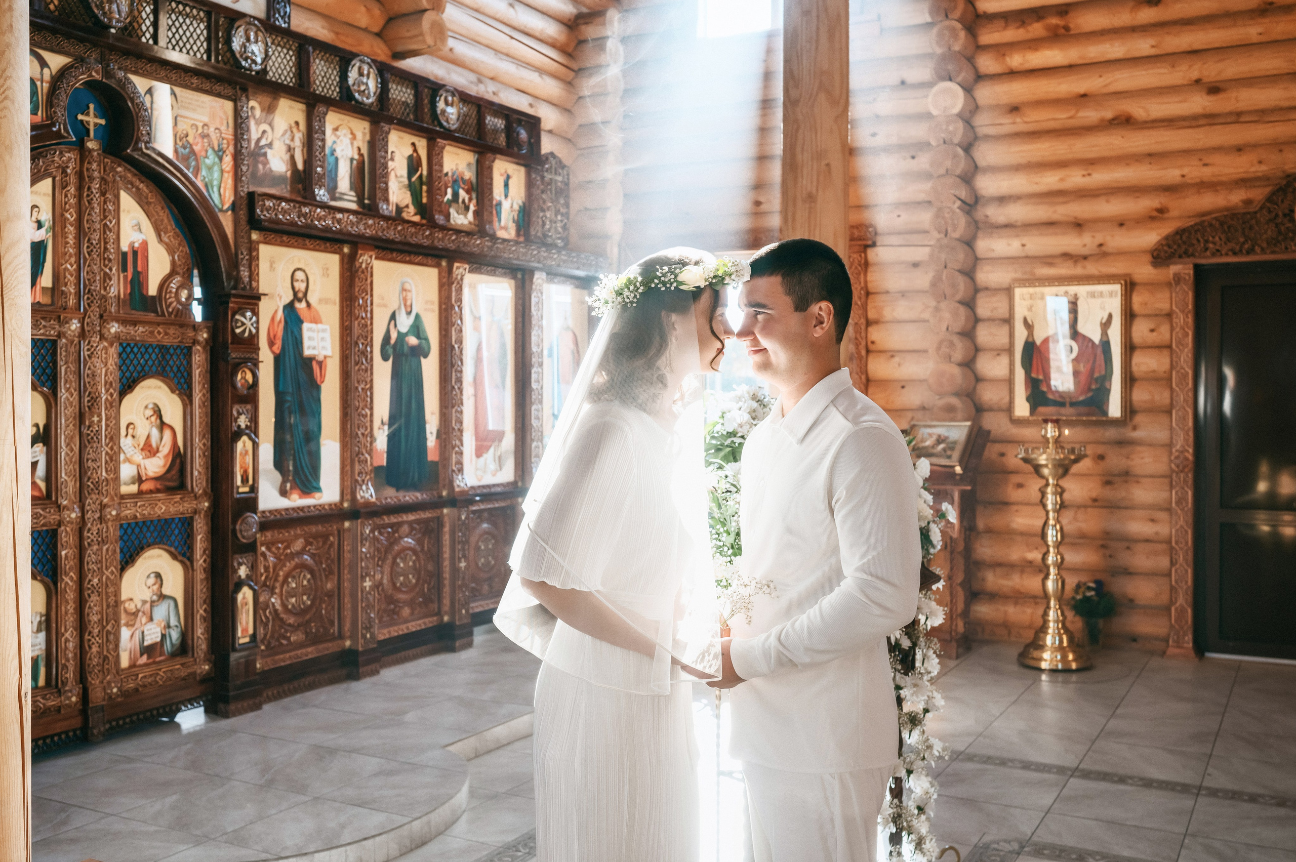 Венчание в Храме Матроны Московской. Церковный фотограф на Таинство Крещения и Венчания в Оренбурге и Оренбургской области Екатерина Белкина