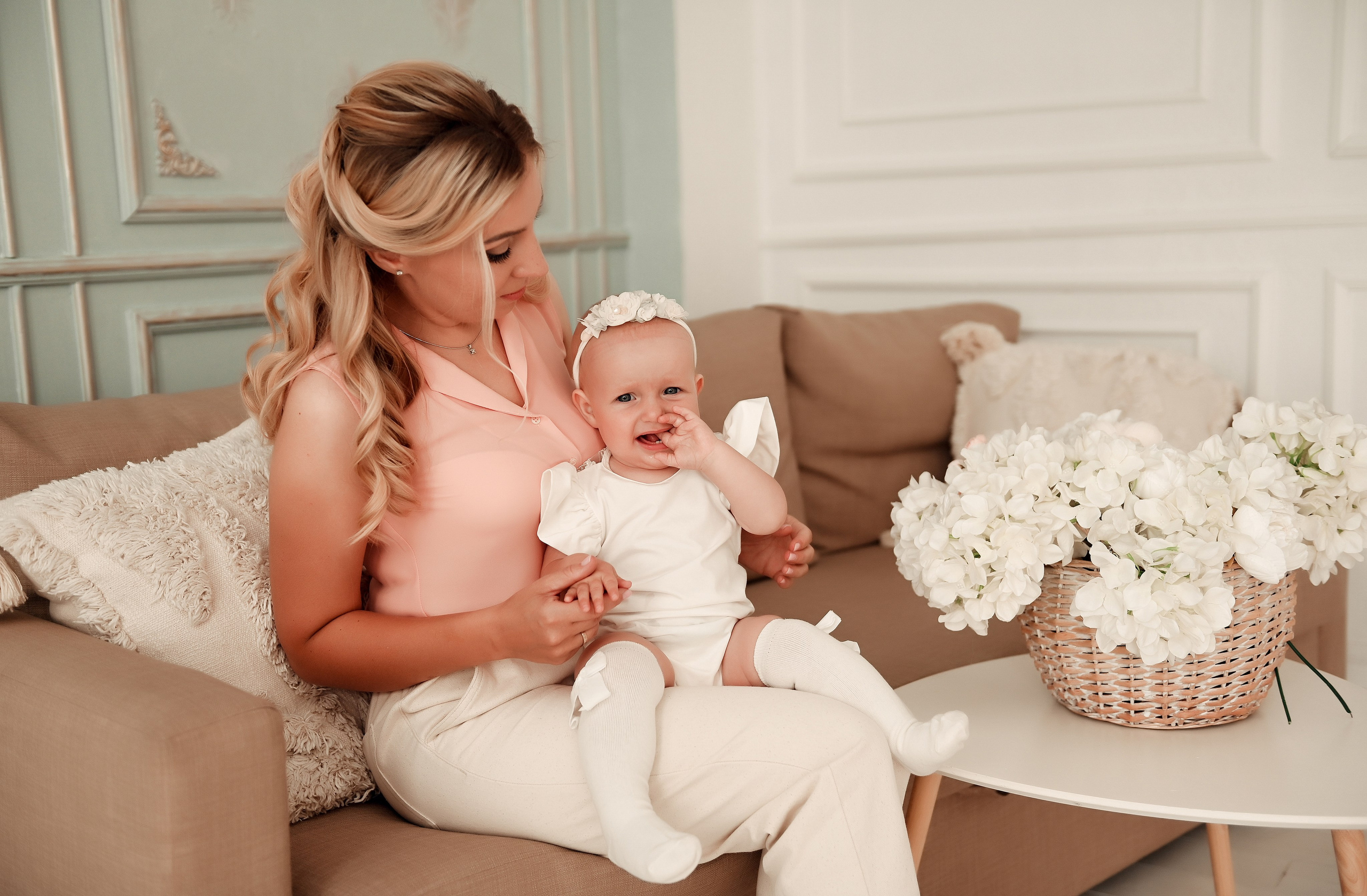 Студийные семейные, детские, индивидуальные фотосессии. Свадебный, семейный, детский, контент фотограф в Омске Максим Ильин