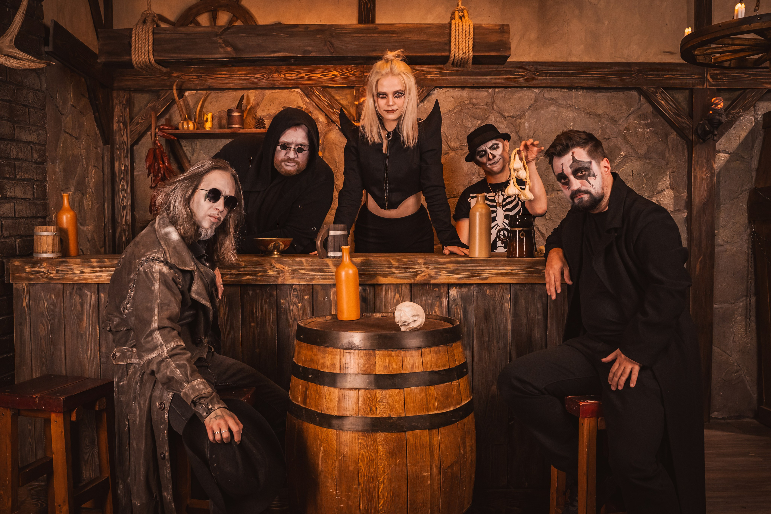 Группа NAGART в таверне. Репортажный фотограф Анастасия Рубцова