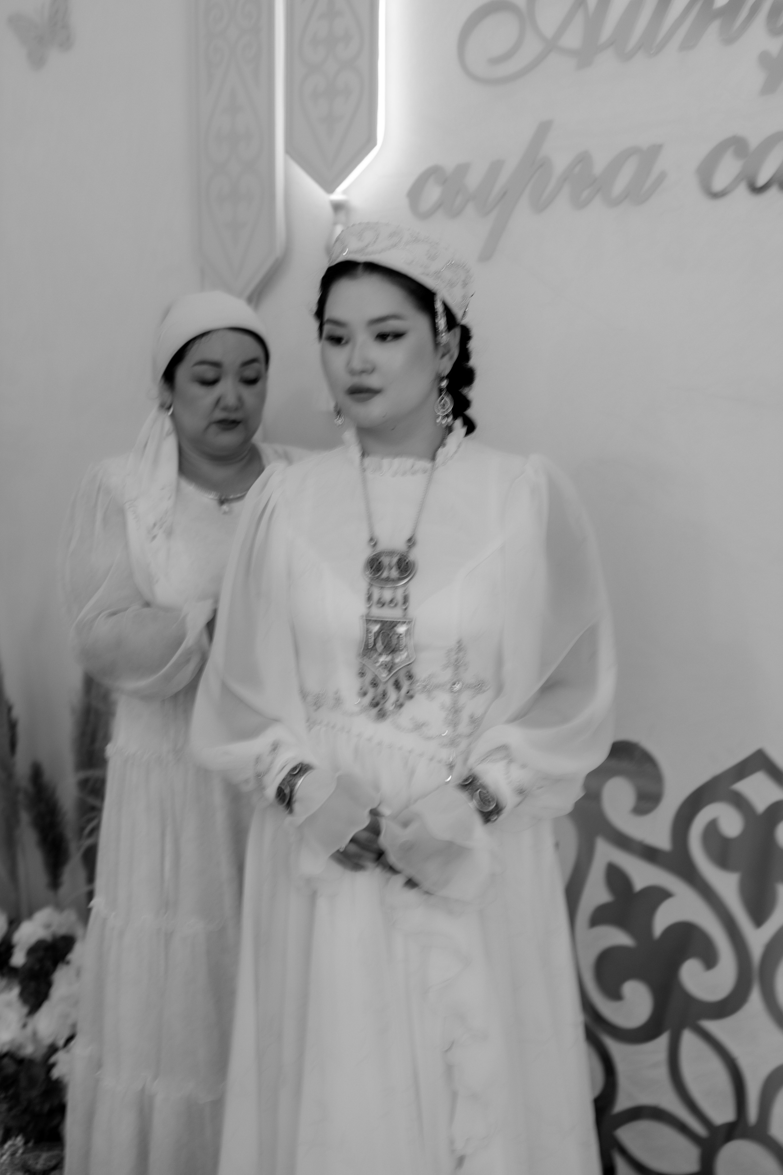 Aynur — syrğa salu. Wedding and Love story Photographer