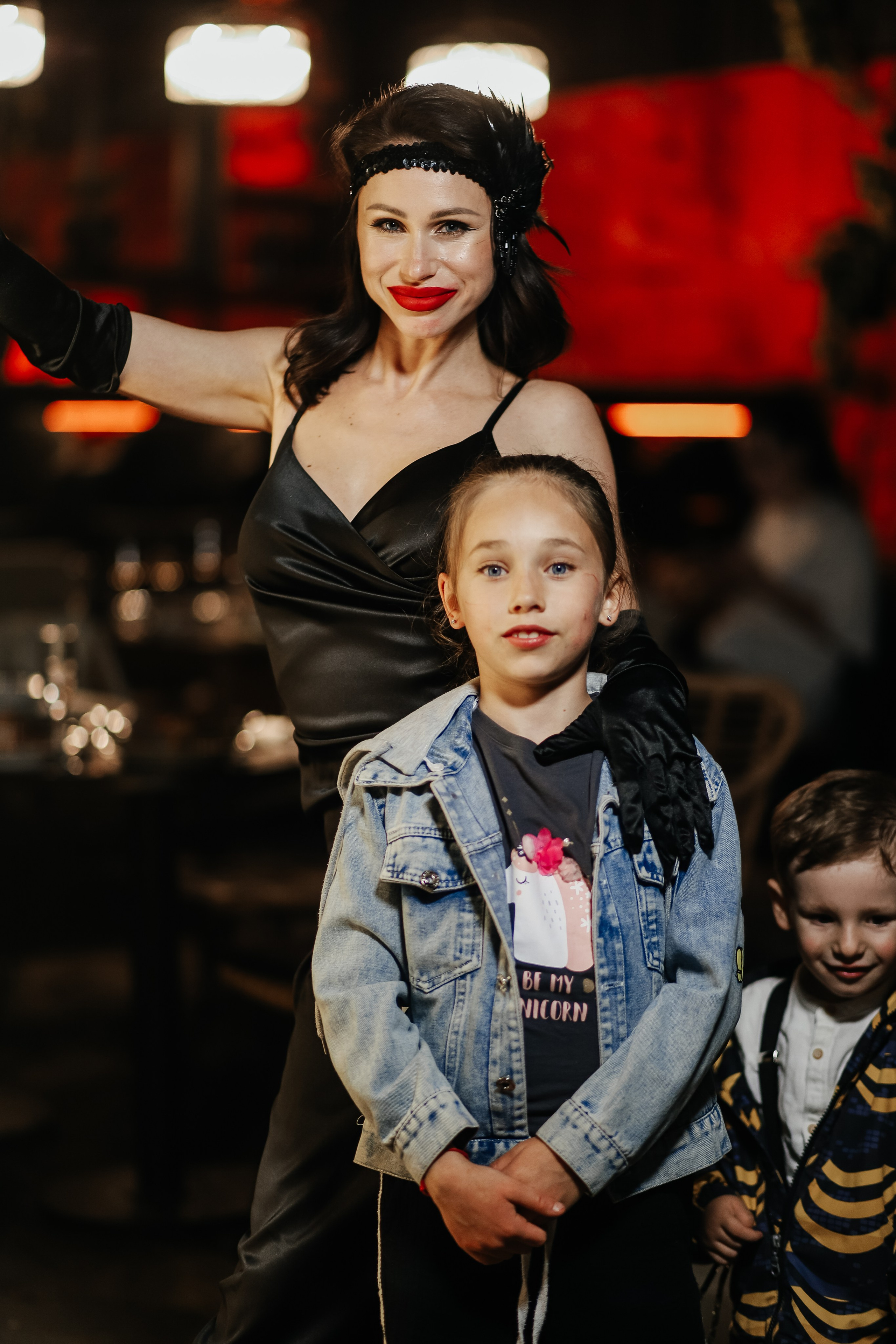 25.Диана и гости