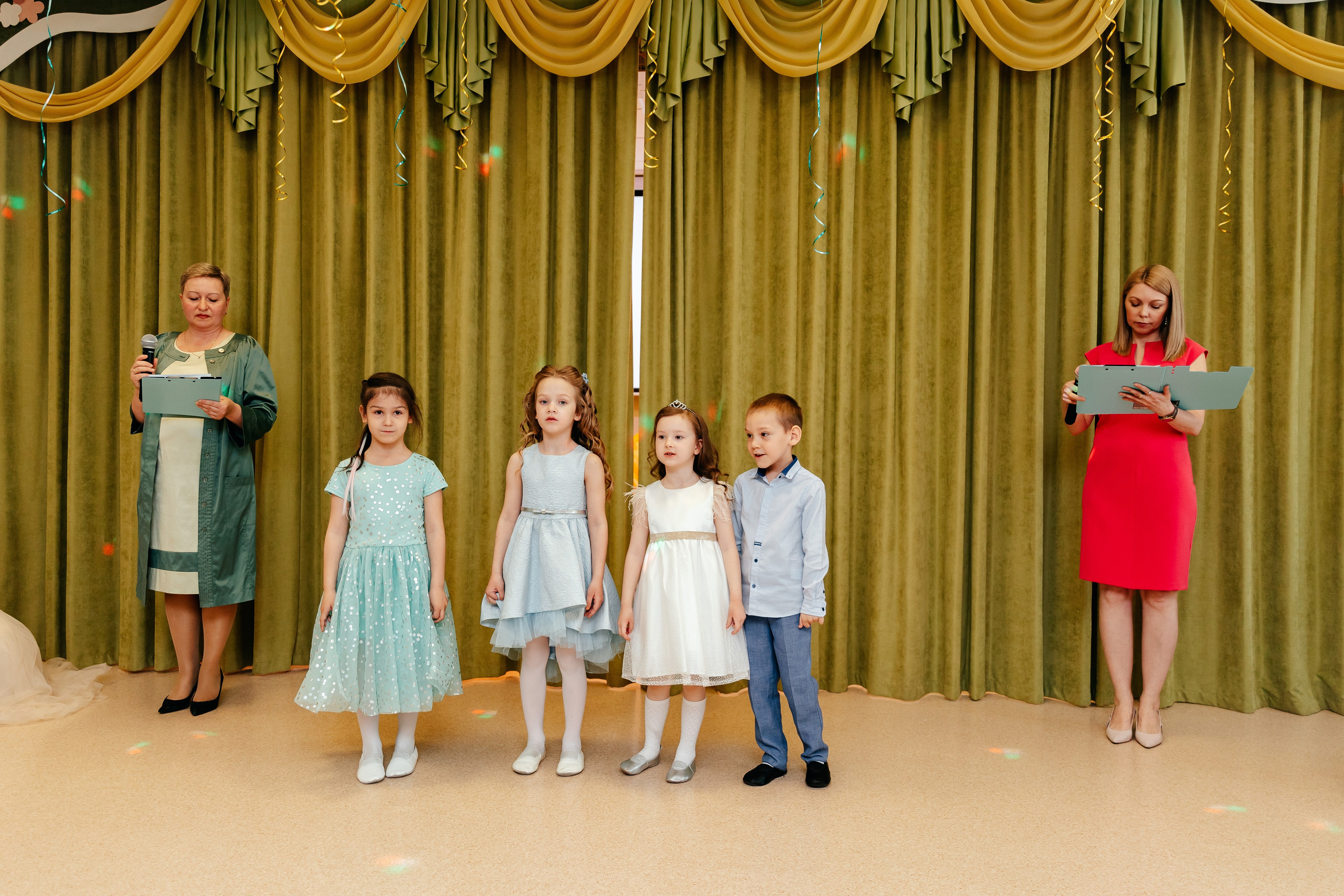Выпускной в детском саду. Семейный lifestyle фотограф в Санкт-Петербурге Людмила Пахомова