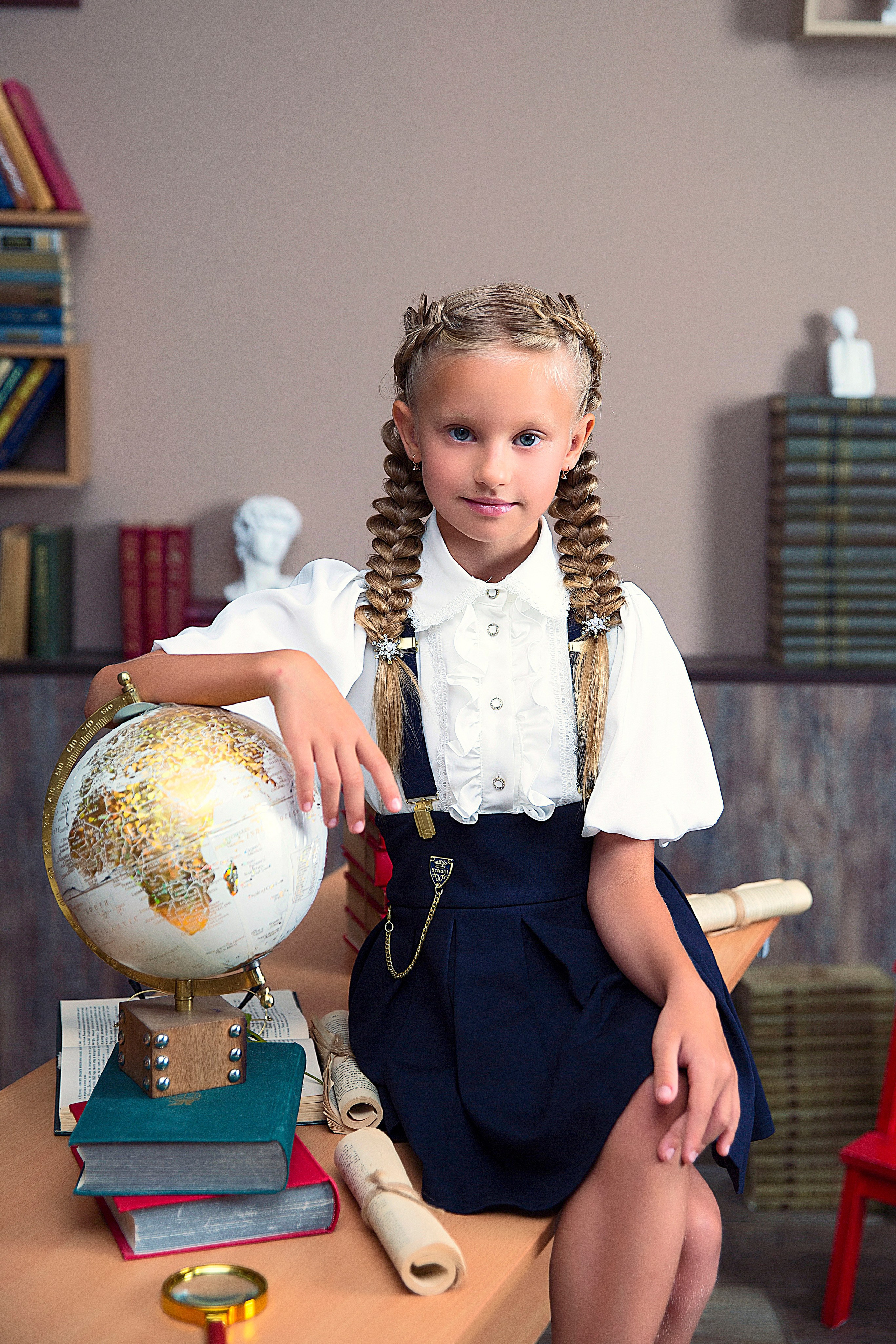 Индивидуальные фотосессии школьников. Детский школьный фотограф в Кемерово Зиновьева Екатерина