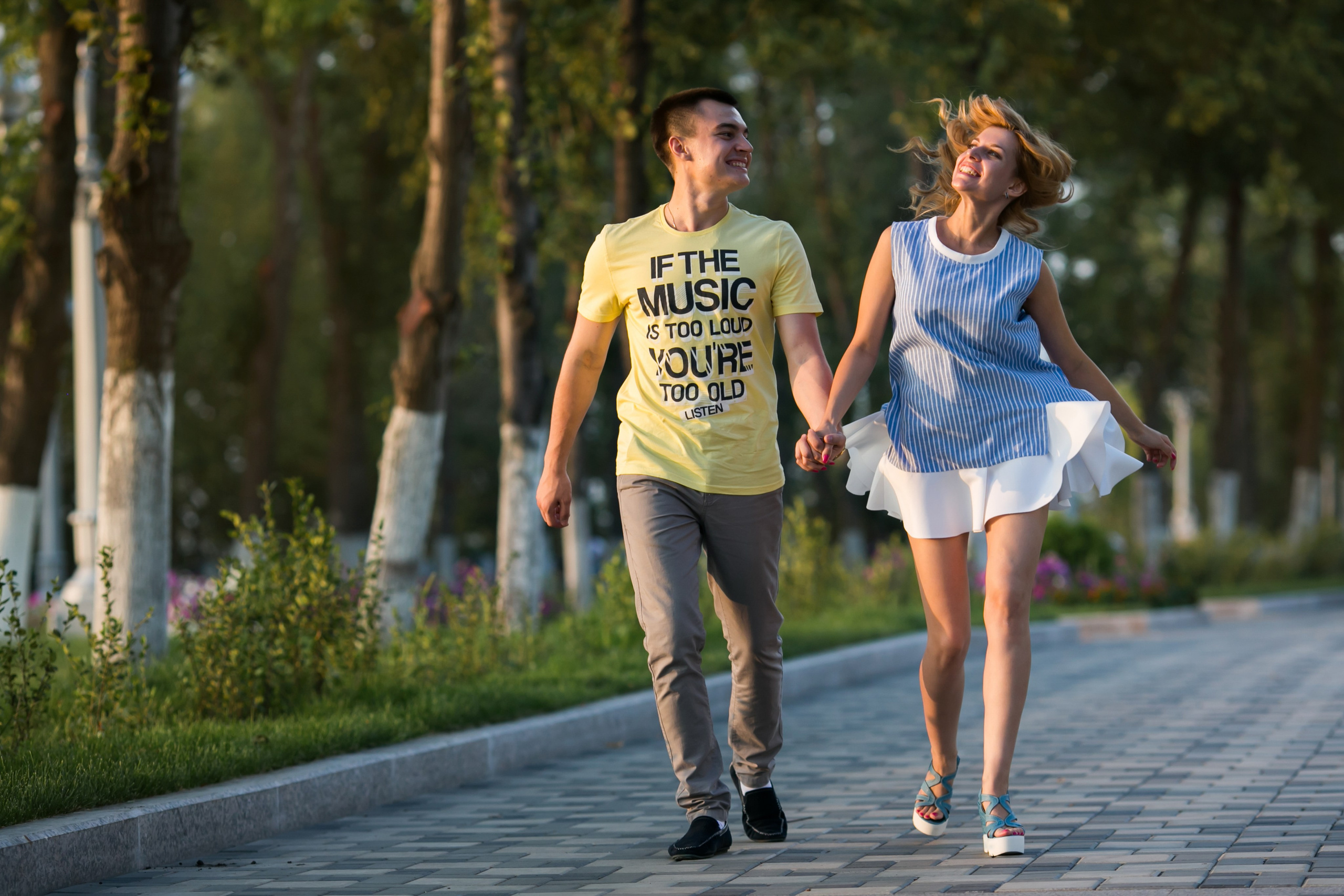 Love Story на набережной в Самаре. Свадебный фотограф, видеограф в Самаре, Самарской области. Видеосъемка