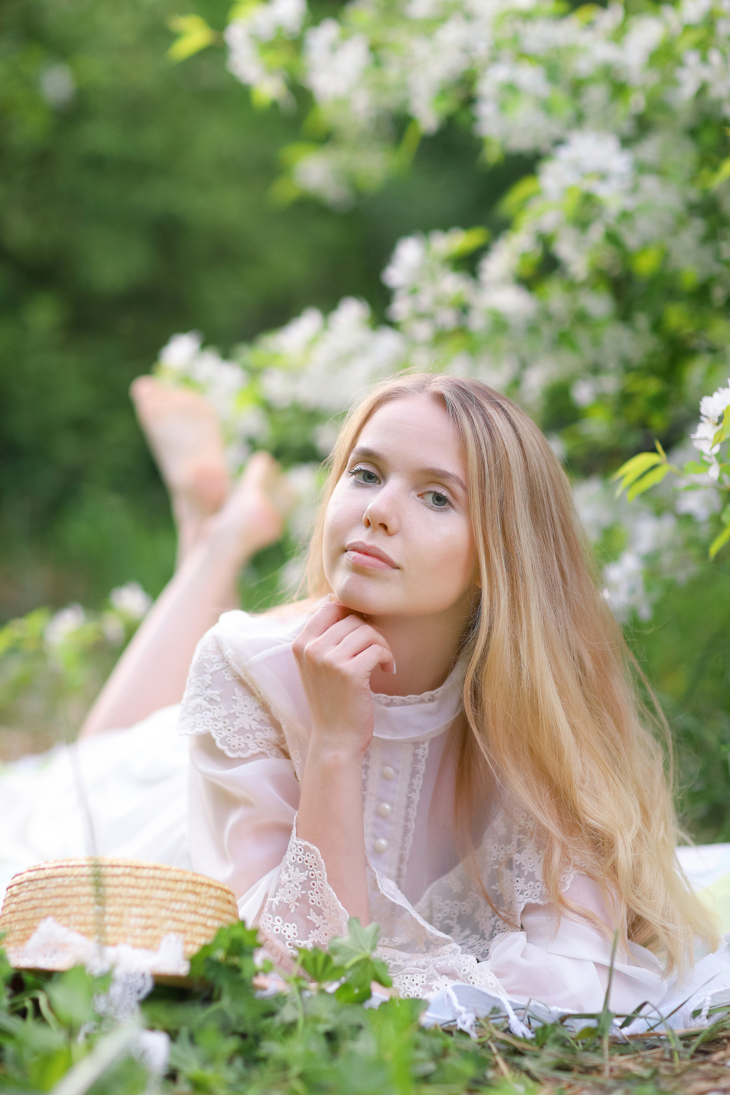 Цветение яблони. Photographer Helen Shabalina