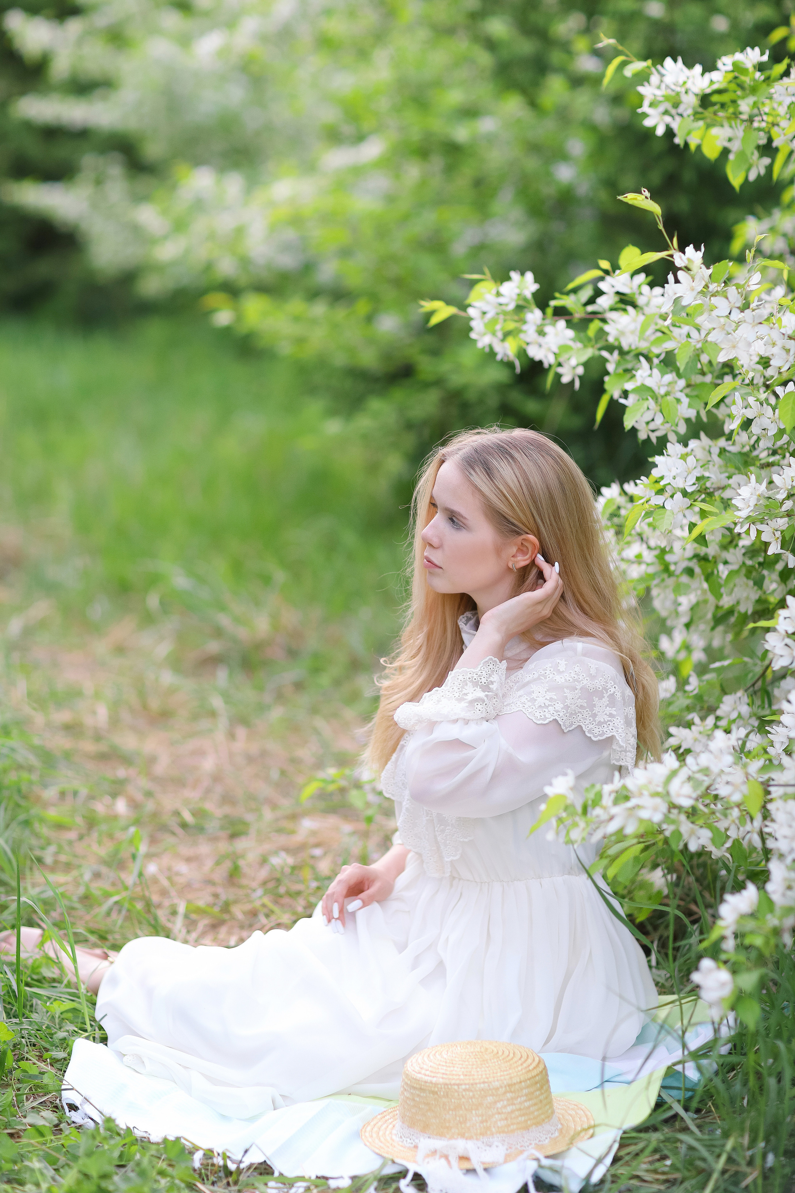 Цветение яблони. Photographer Helen Shabalina