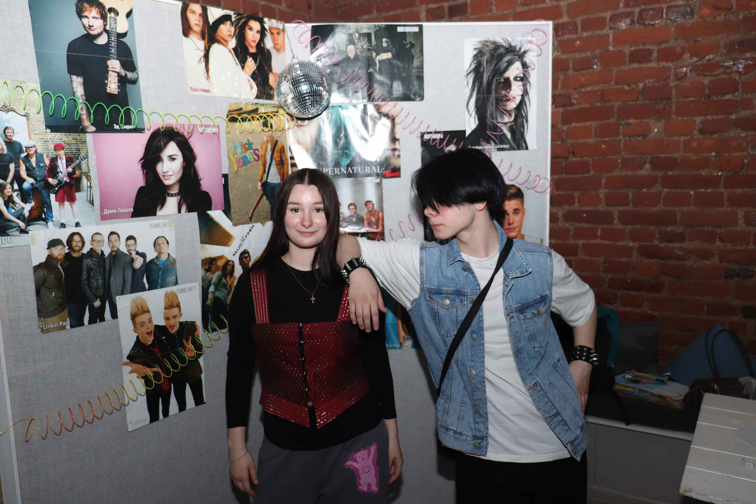 Дискотека 90х молодёжного «клуба 52». Ивентный фотограф в Санкт-Петербурге Олег Комков