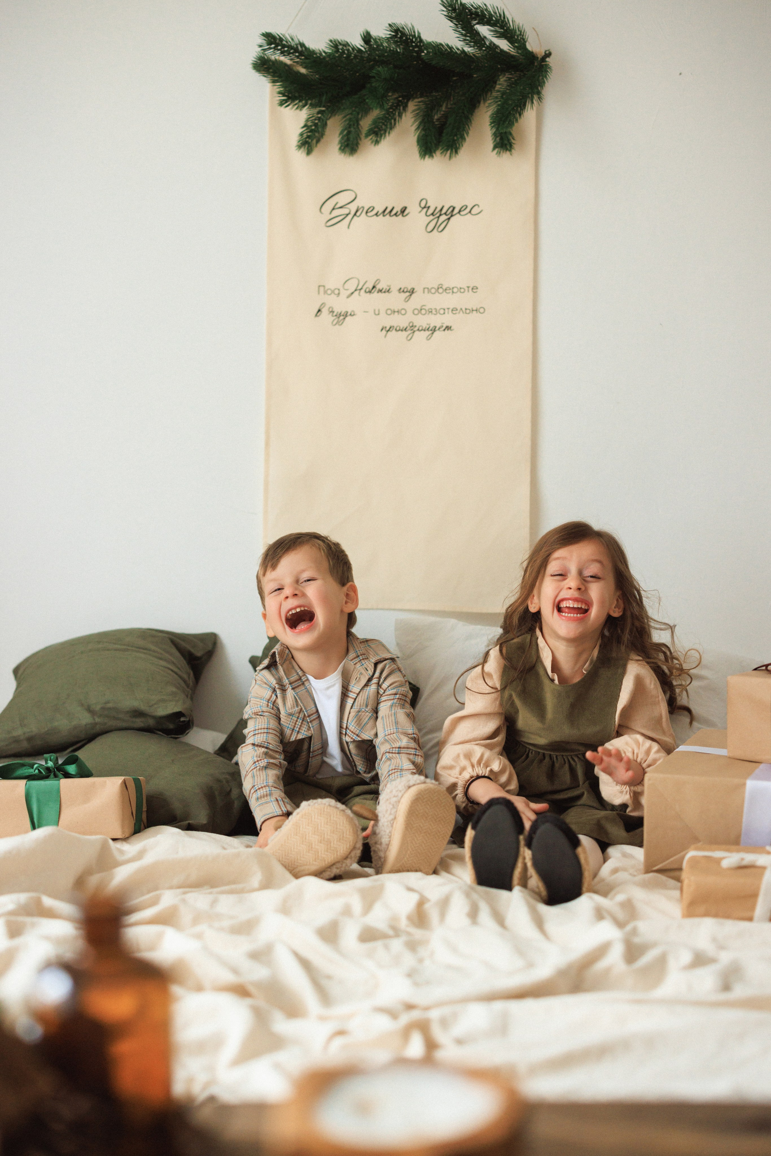 Семейная фотосессия в фотостудии «MESTONE», город Краснодар. Семейный и детский фотограф в Краснодаре Анна Трашкова