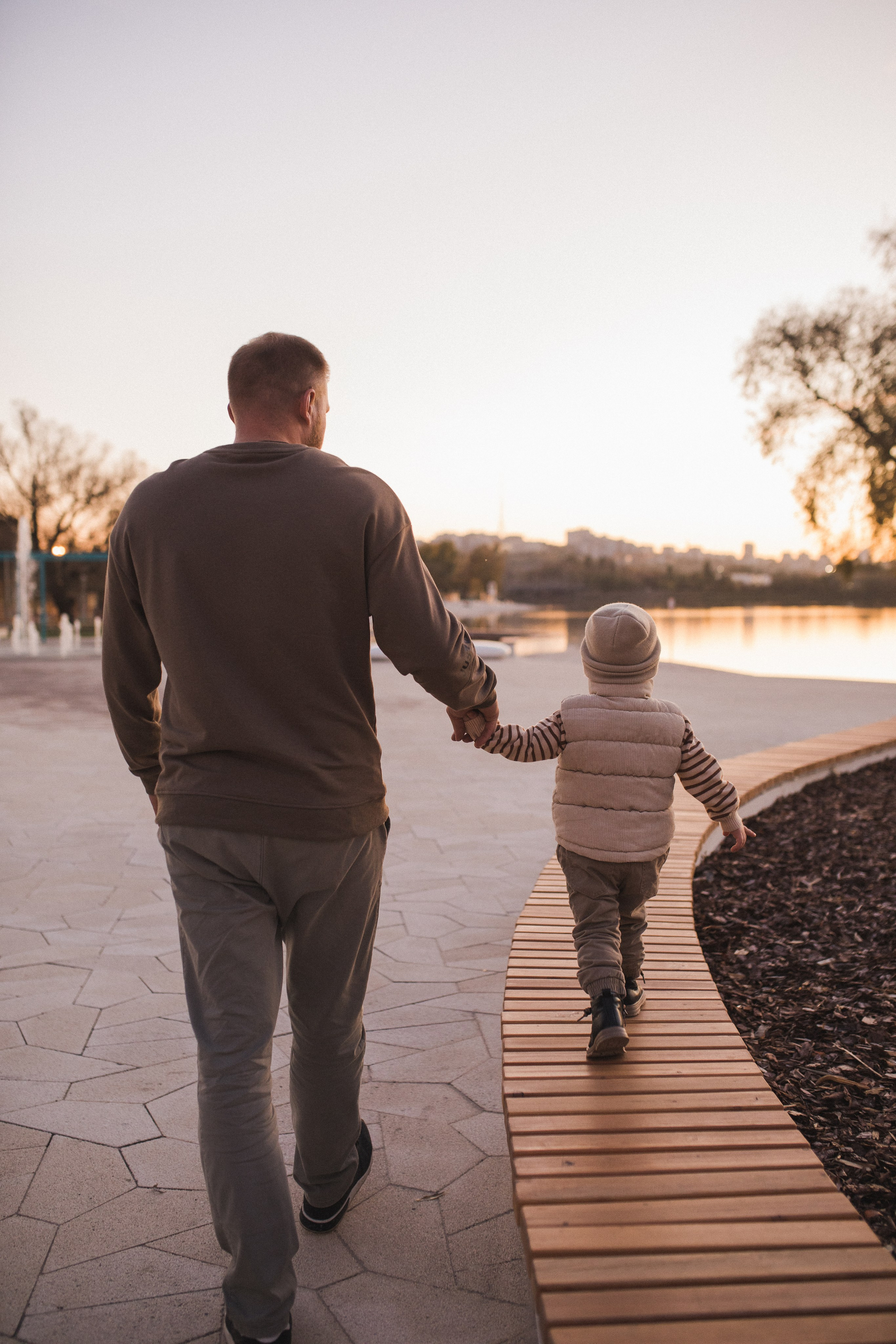 Прогулка по набережной. Свадебный и семейный фотограф в Белгороде Евгения Курочкина