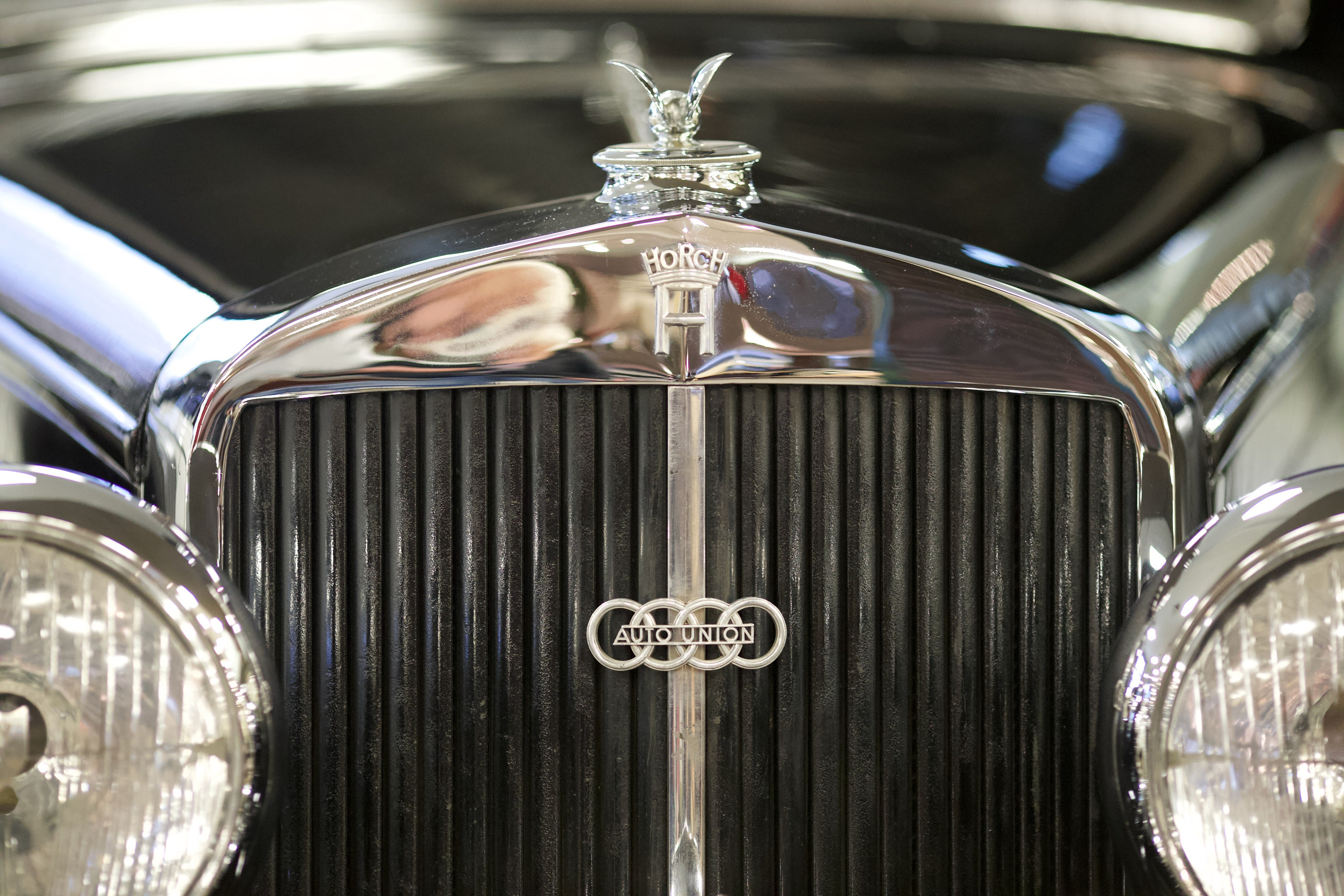 Музей Техники Вадима Задорожного. Школьные выпускные альбомы в Москве Марина Николаева