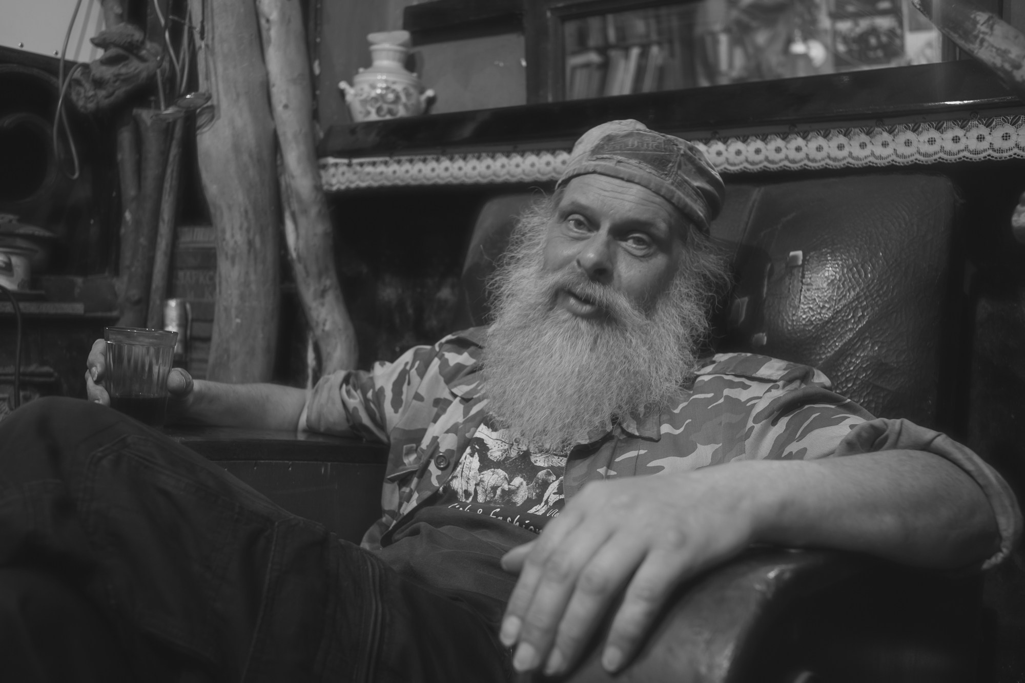 Портреты и истории