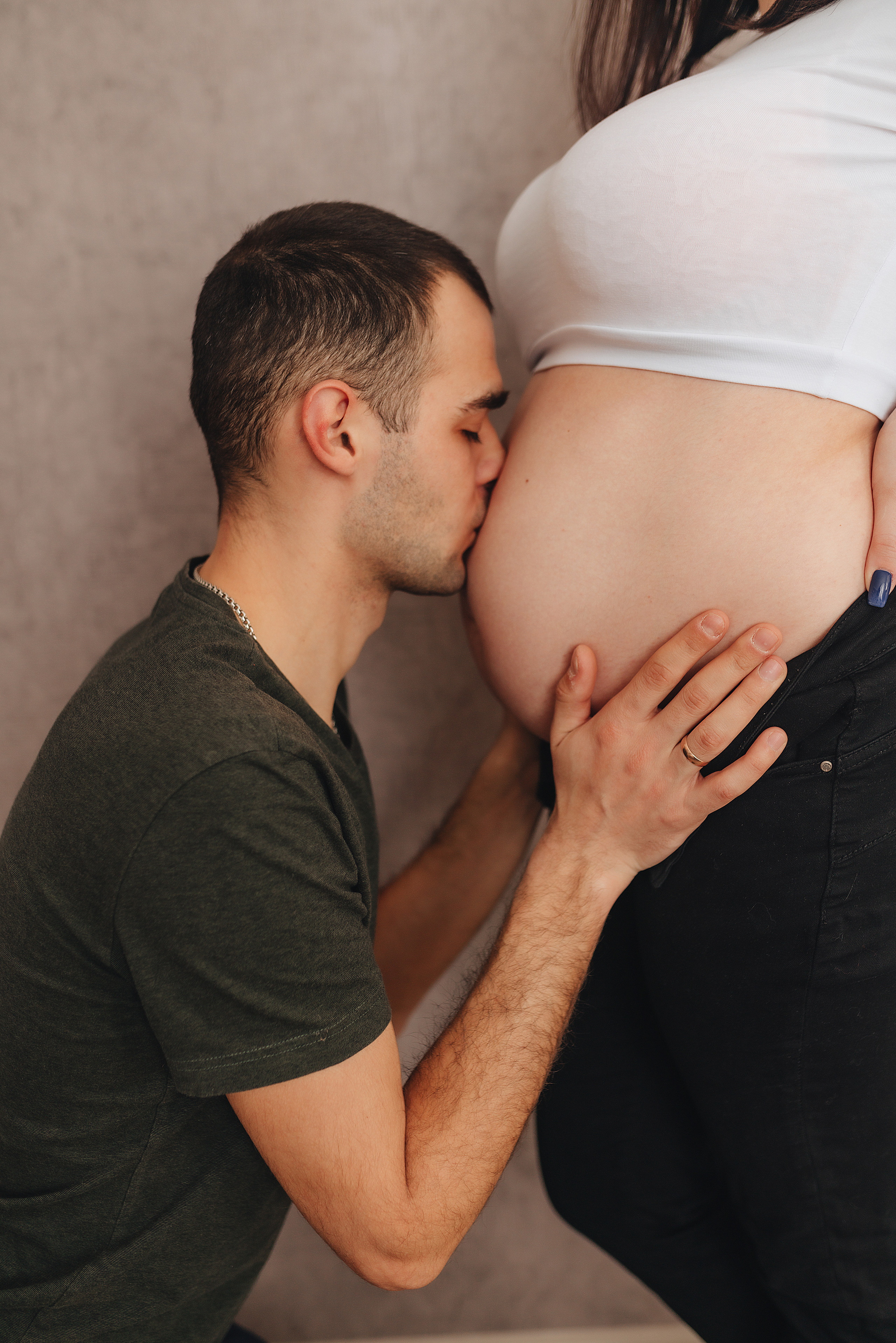 Анна и Павел | Съёмка беременности в отеле Панорама. Фотограф Карина Шмулёва. Воронеж и область