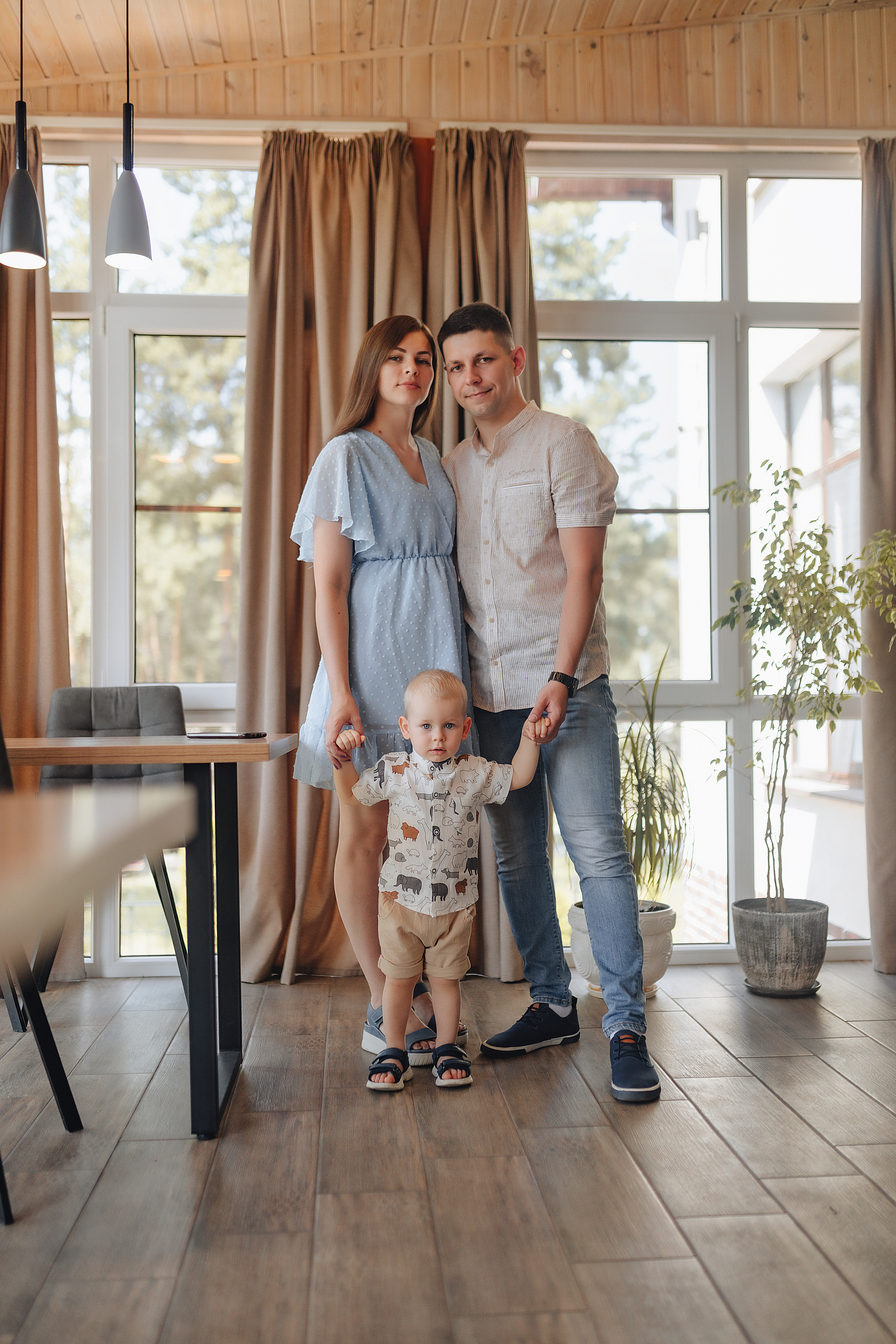 Семья Кобзевых | Отель Панорама. Фотограф Карина Шмулёва. Воронеж и область