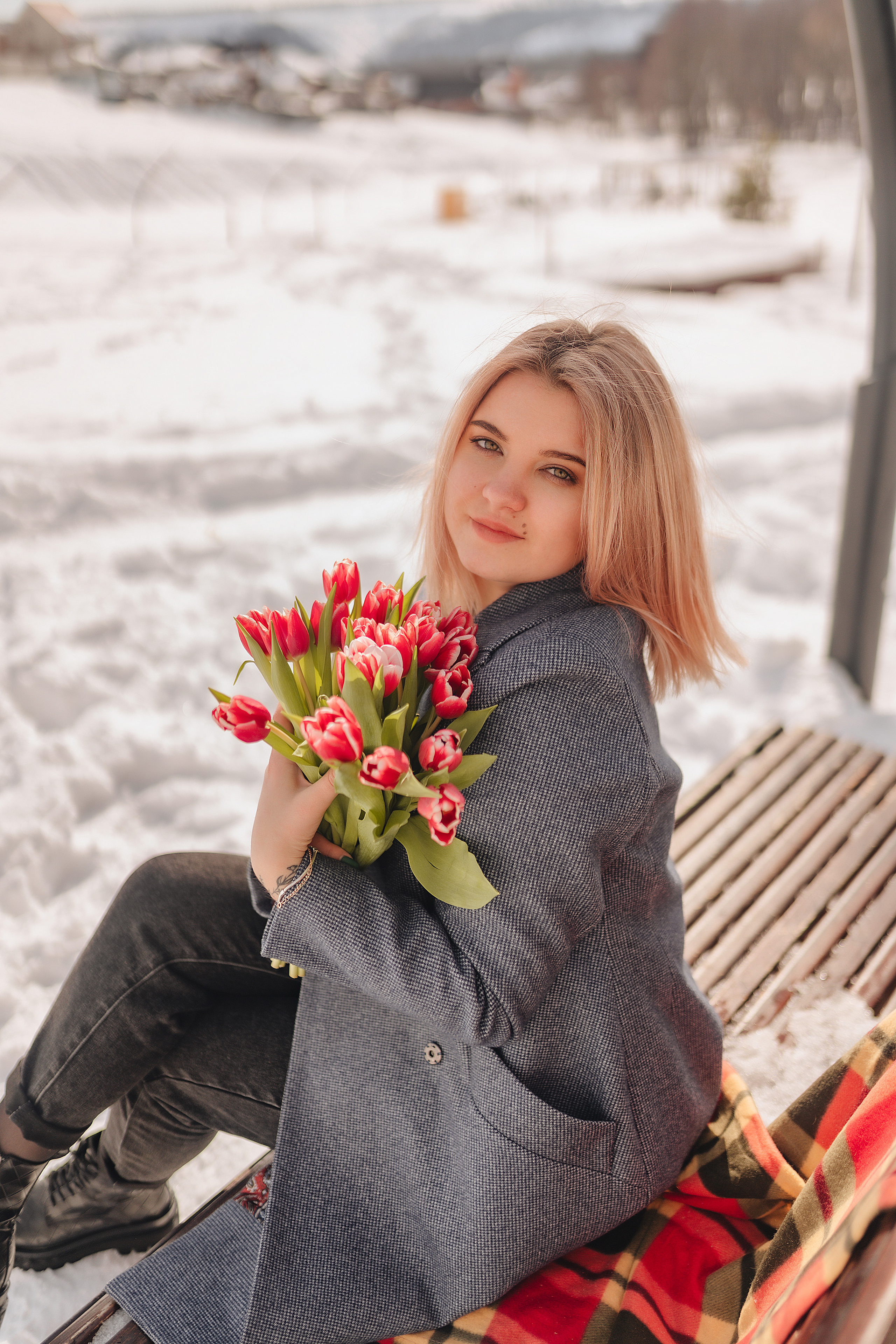 Наталья | Прогулка с тюльпанами. Фотограф Карина Шмулёва. Воронеж и область