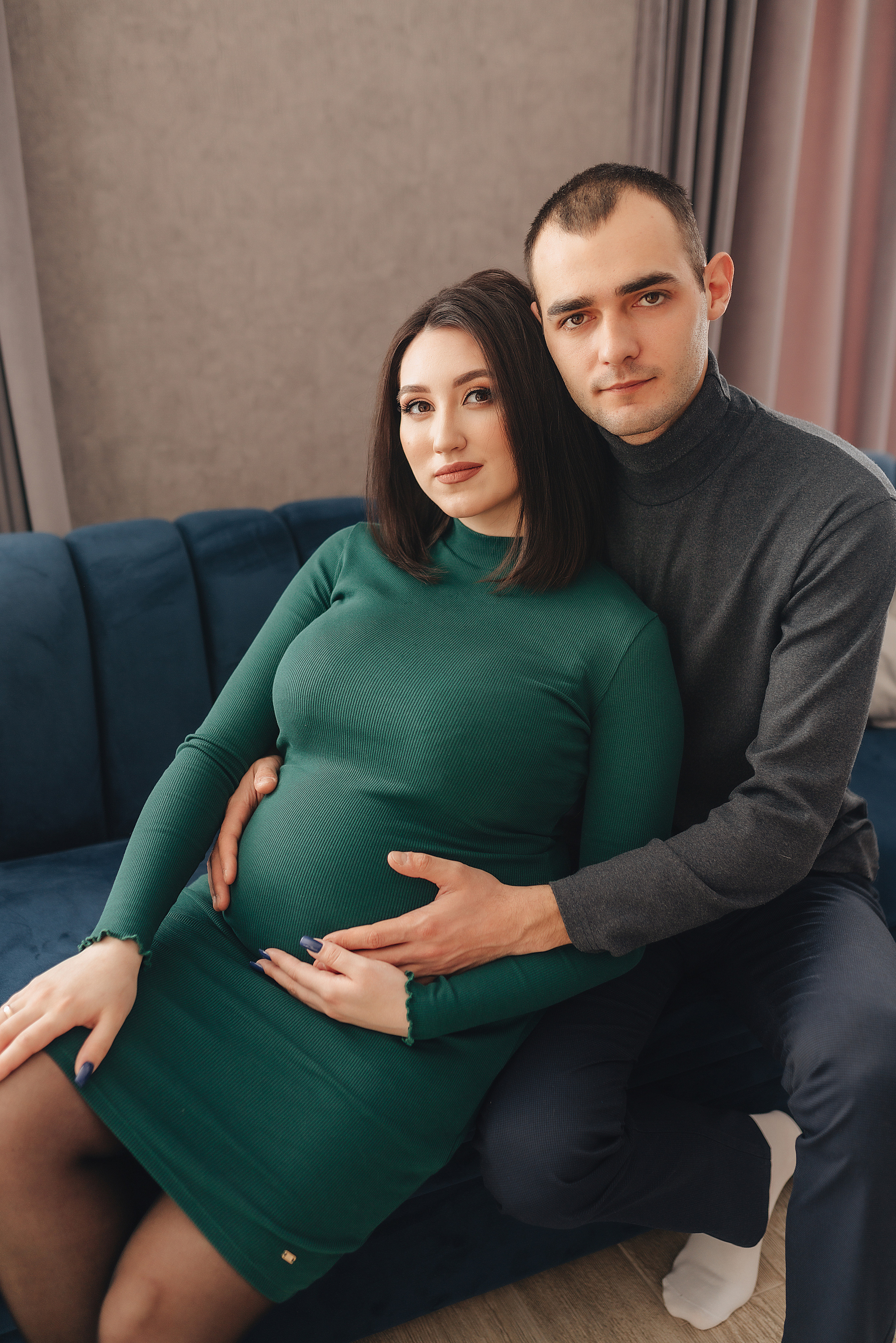 Анна и Павел | Съёмка беременности в отеле Панорама. Фотограф Карина Шмулёва. Воронеж и область