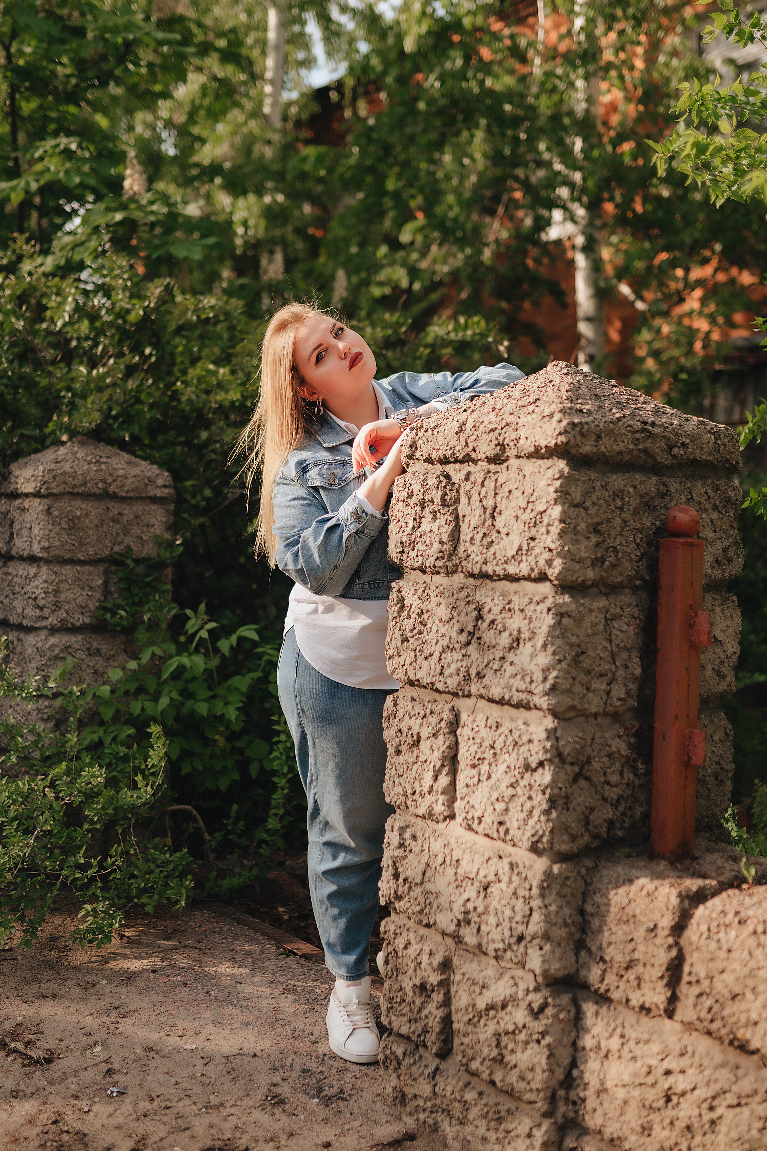 Александра | Съёмка в сирени. Фотограф Карина Шмулёва. Воронеж и область