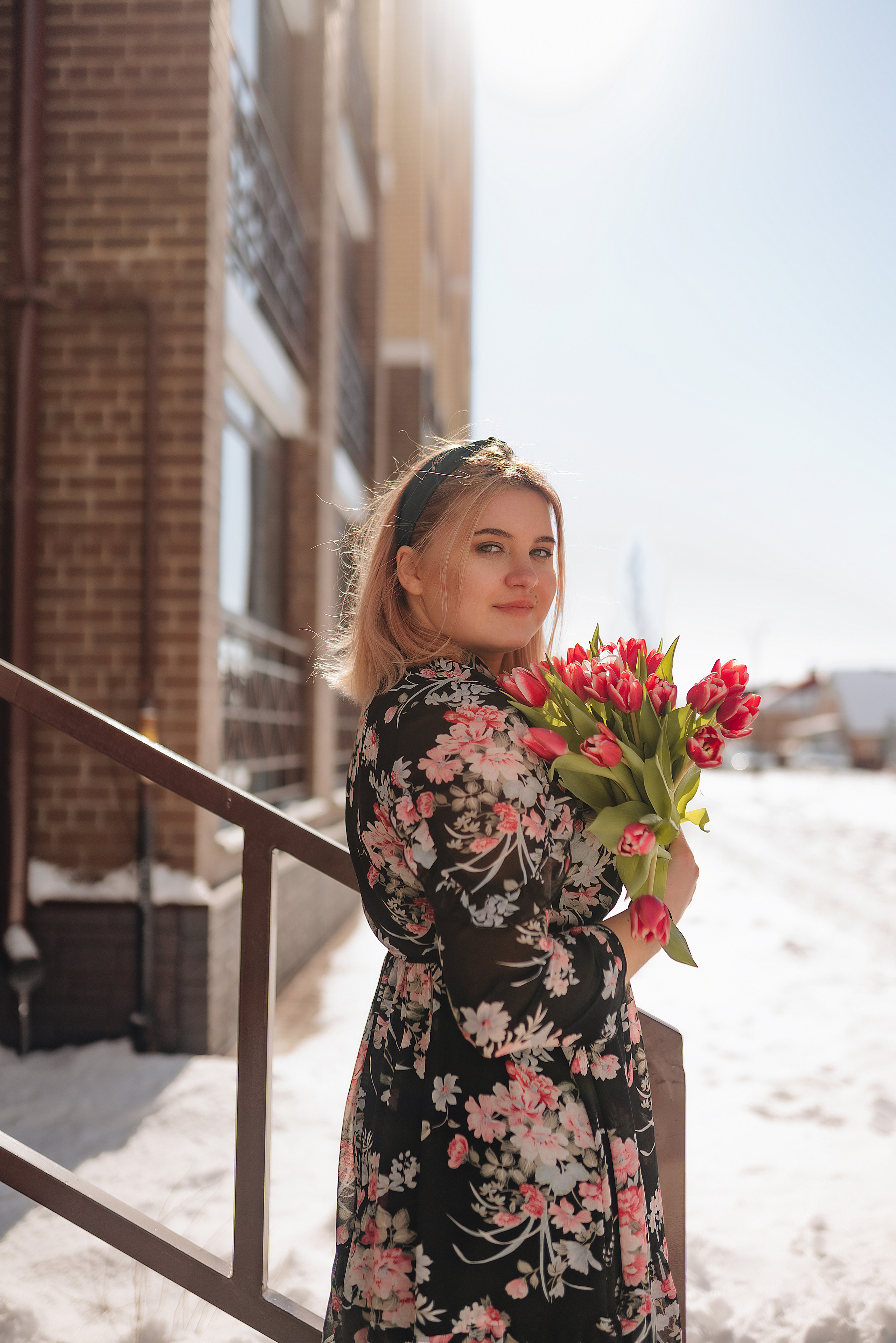 Наталья | Прогулка с тюльпанами. Фотограф Карина Шмулёва. Воронеж и область