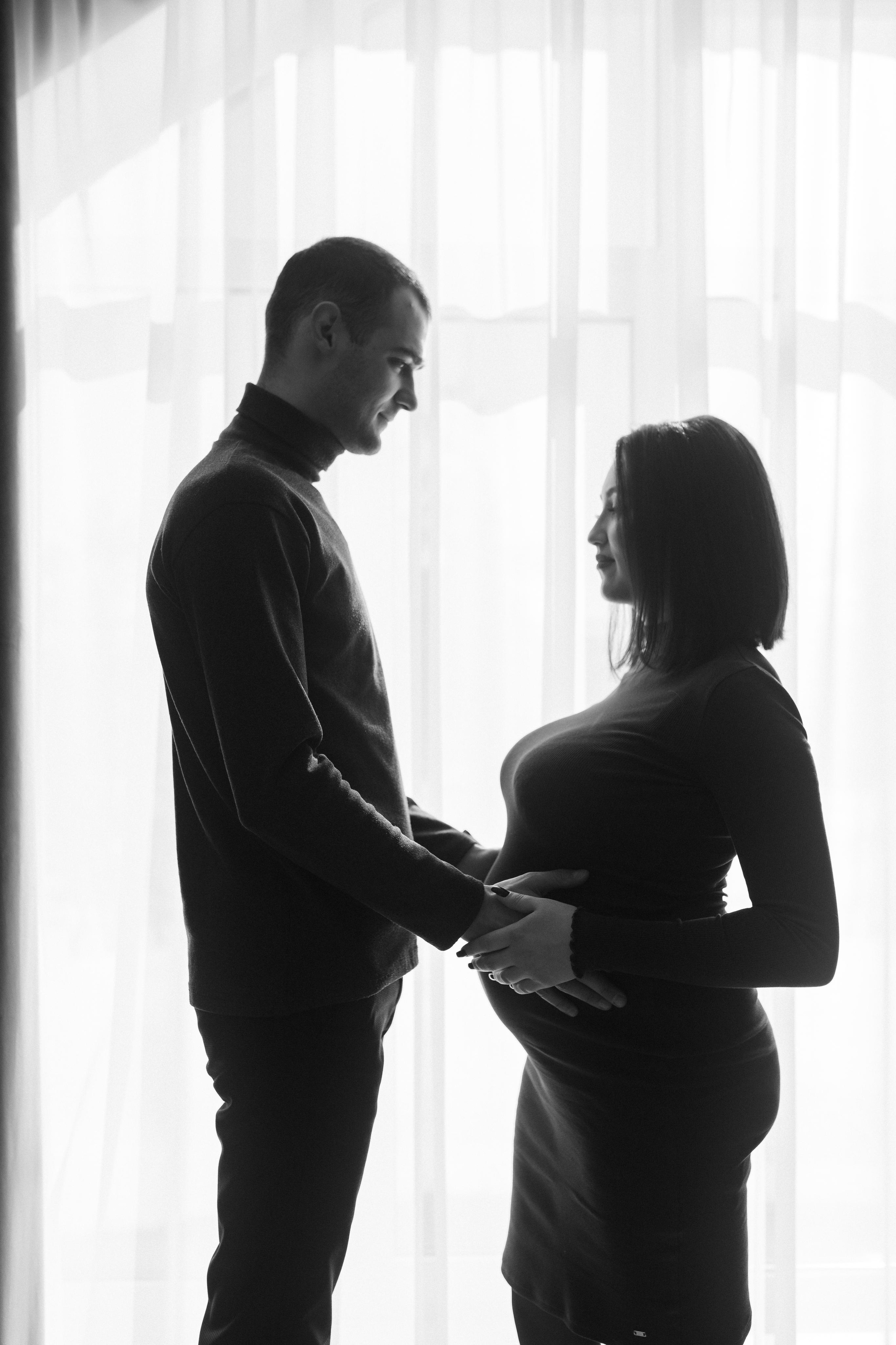 Анна и Павел | Съёмка беременности в отеле Панорама. Фотограф Карина Шмулёва. Воронеж и область