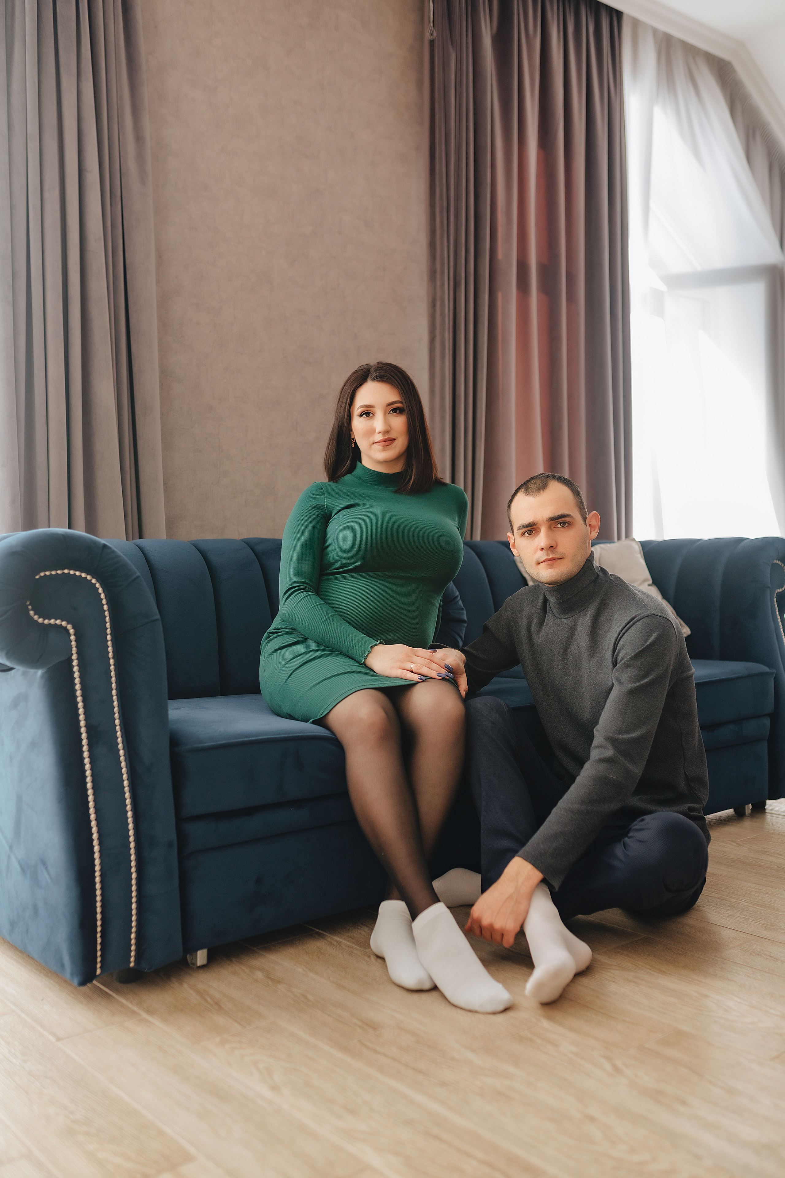 Анна и Павел | Съёмка беременности в отеле Панорама. Фотограф Карина Шмулёва. Воронеж и область