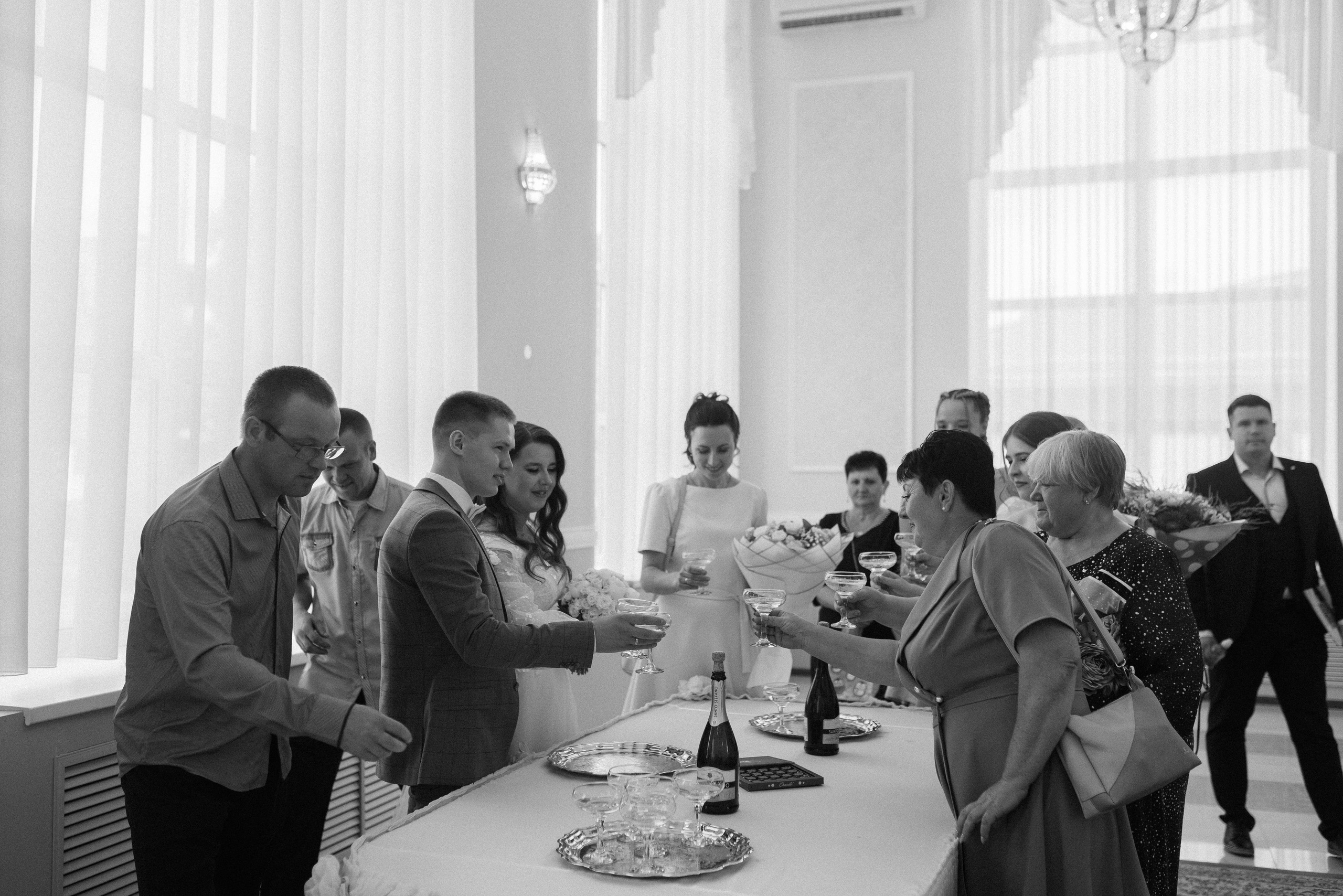 Часовая съёмка в ЗАГСе. Фотограф Карина Шмулёва. Воронеж и область