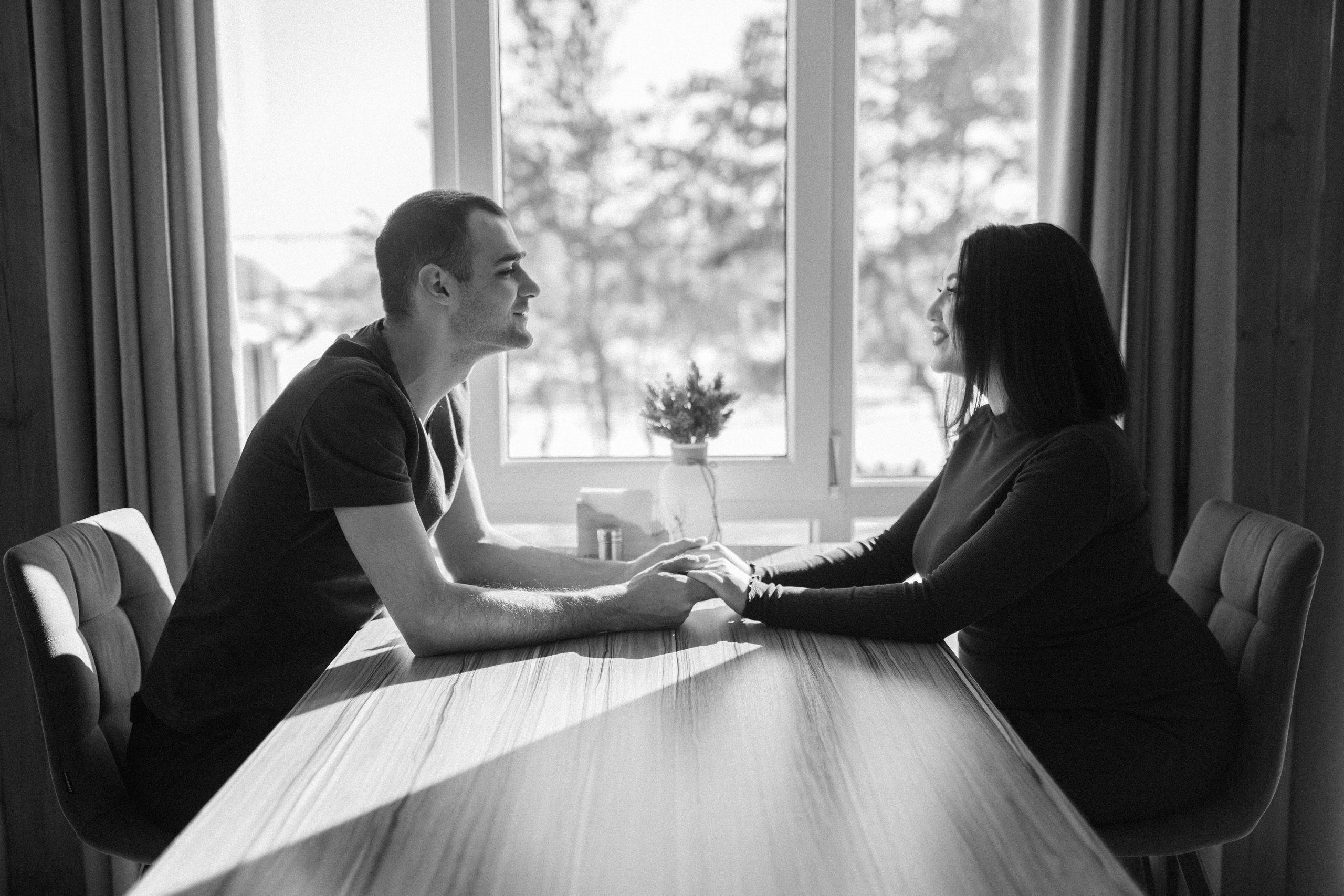 Анна и Павел | Съёмка беременности в отеле Панорама. Фотограф Карина Шмулёва. Воронеж и область