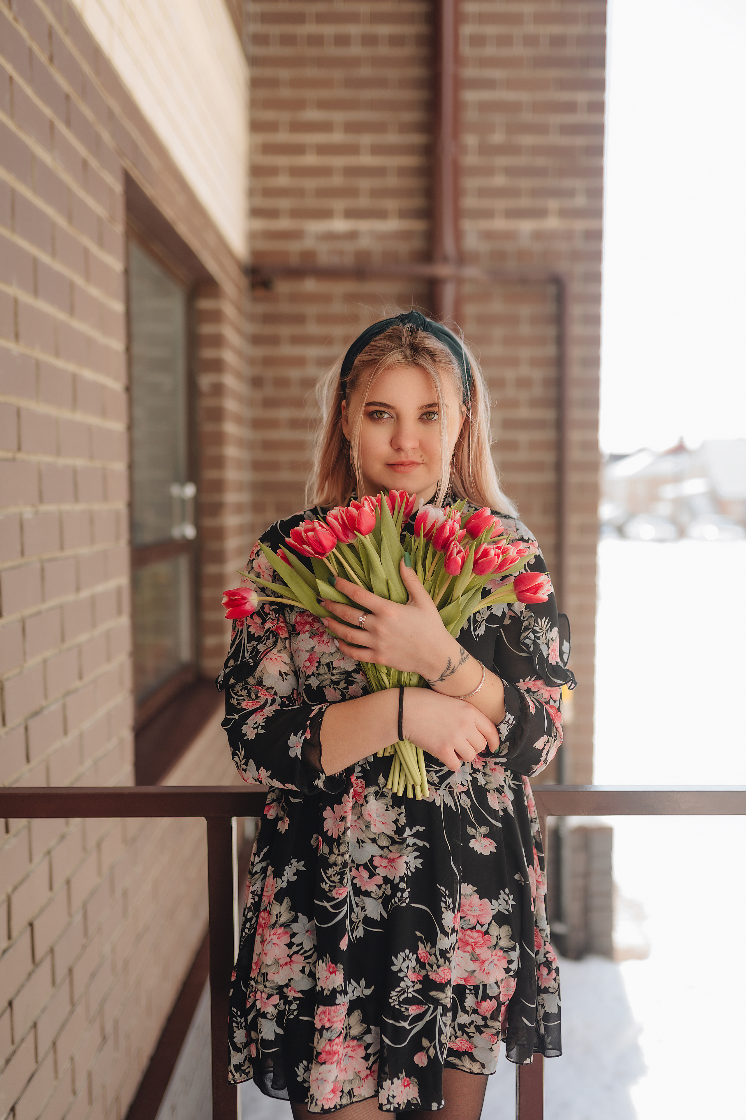 Наталья | Прогулка с тюльпанами. Фотограф Карина Шмулёва. Воронеж и область