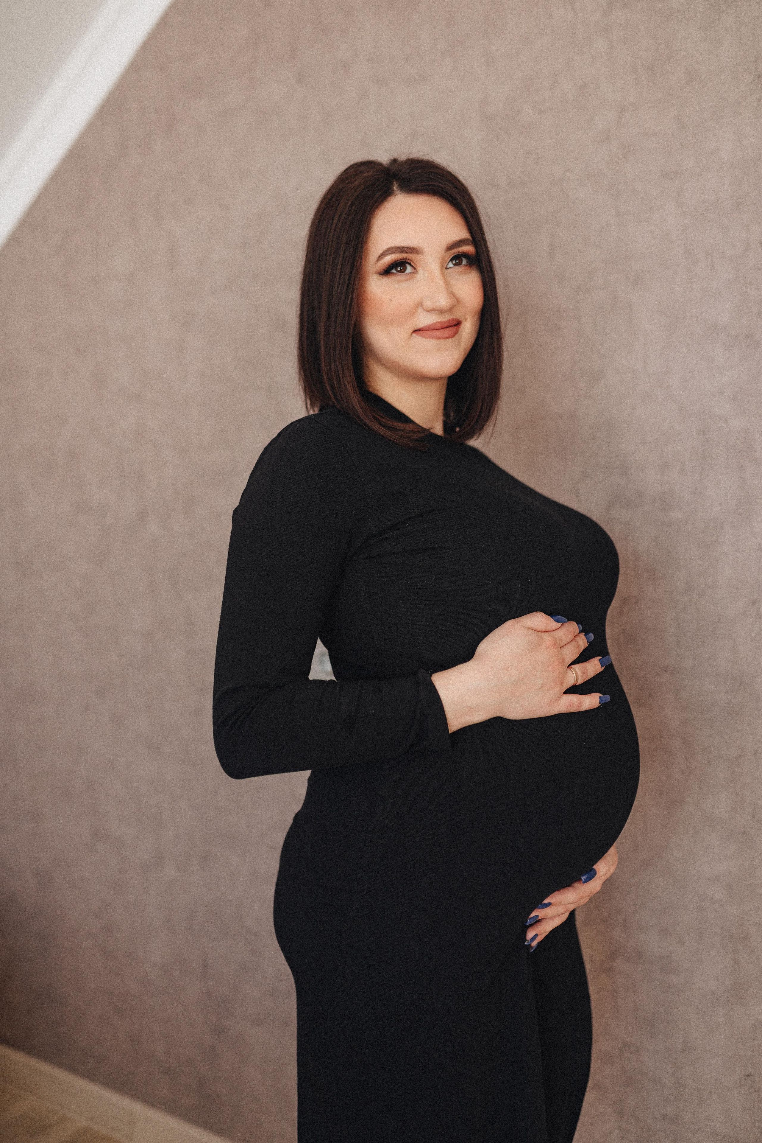 Анна и Павел | Съёмка беременности в отеле Панорама. Фотограф Карина Шмулёва. Воронеж и область