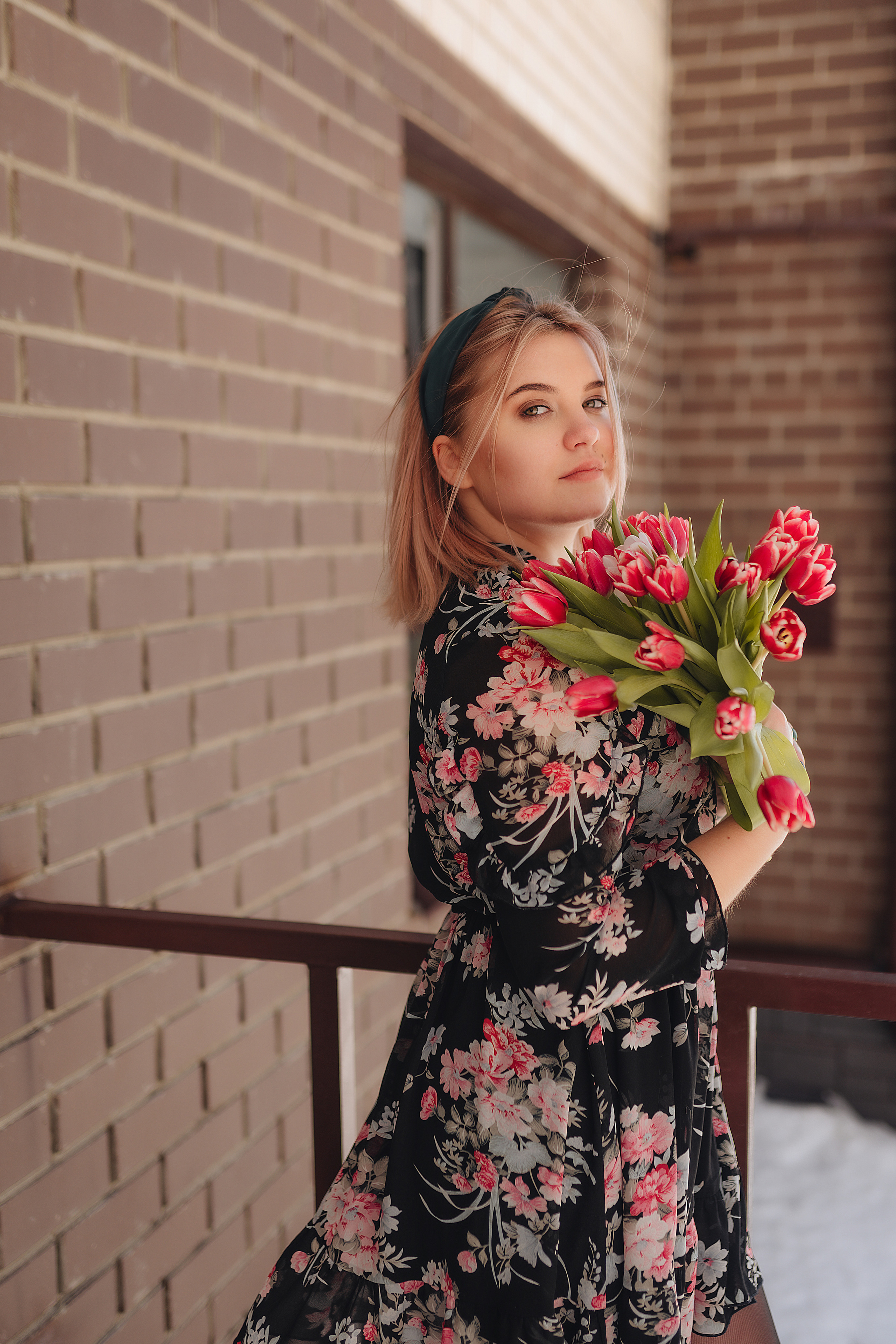 Наталья | Прогулка с тюльпанами. Фотограф Карина Шмулёва. Воронеж и область