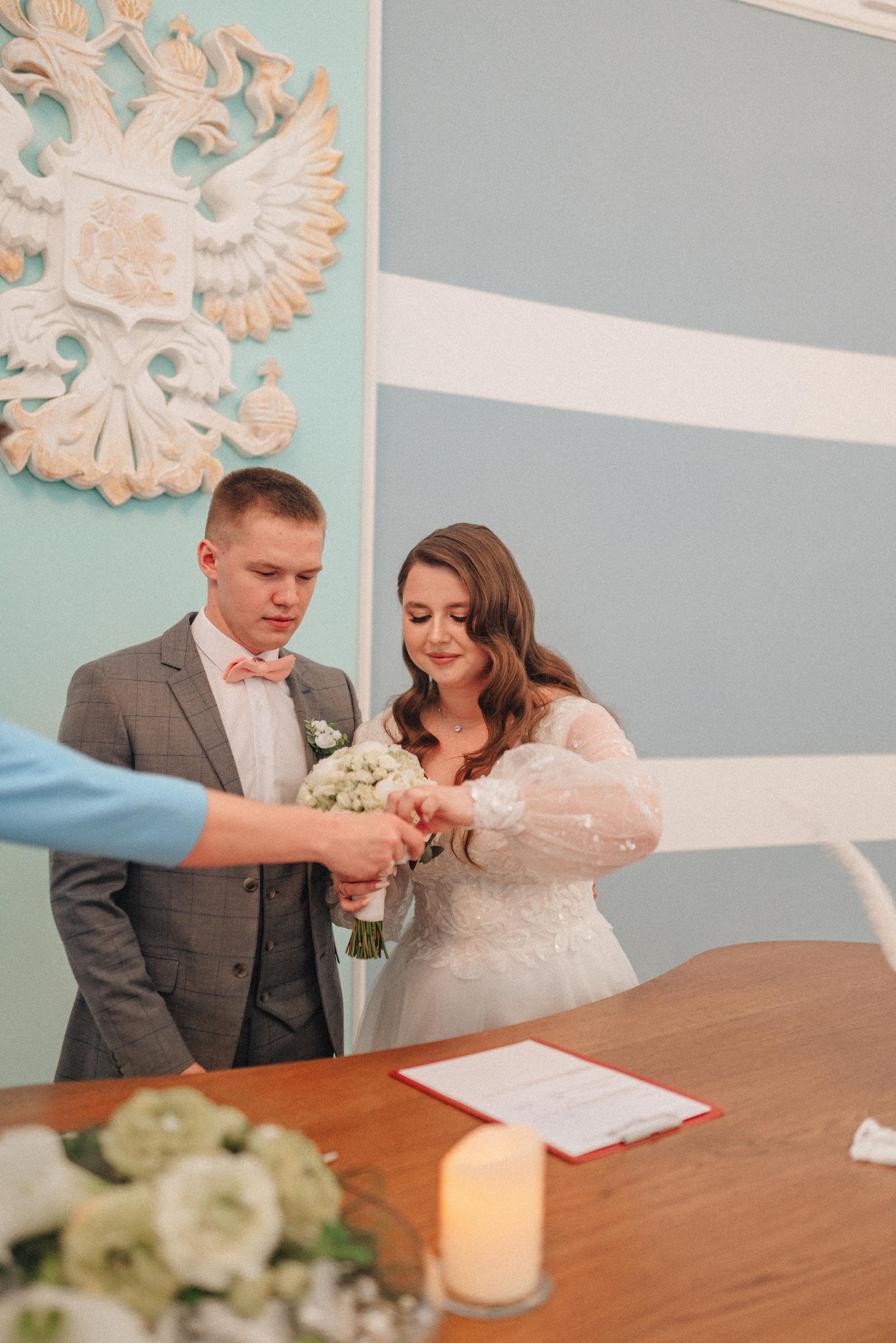 Часовая съёмка в ЗАГСе. Фотограф Карина Шмулёва. Воронеж и область