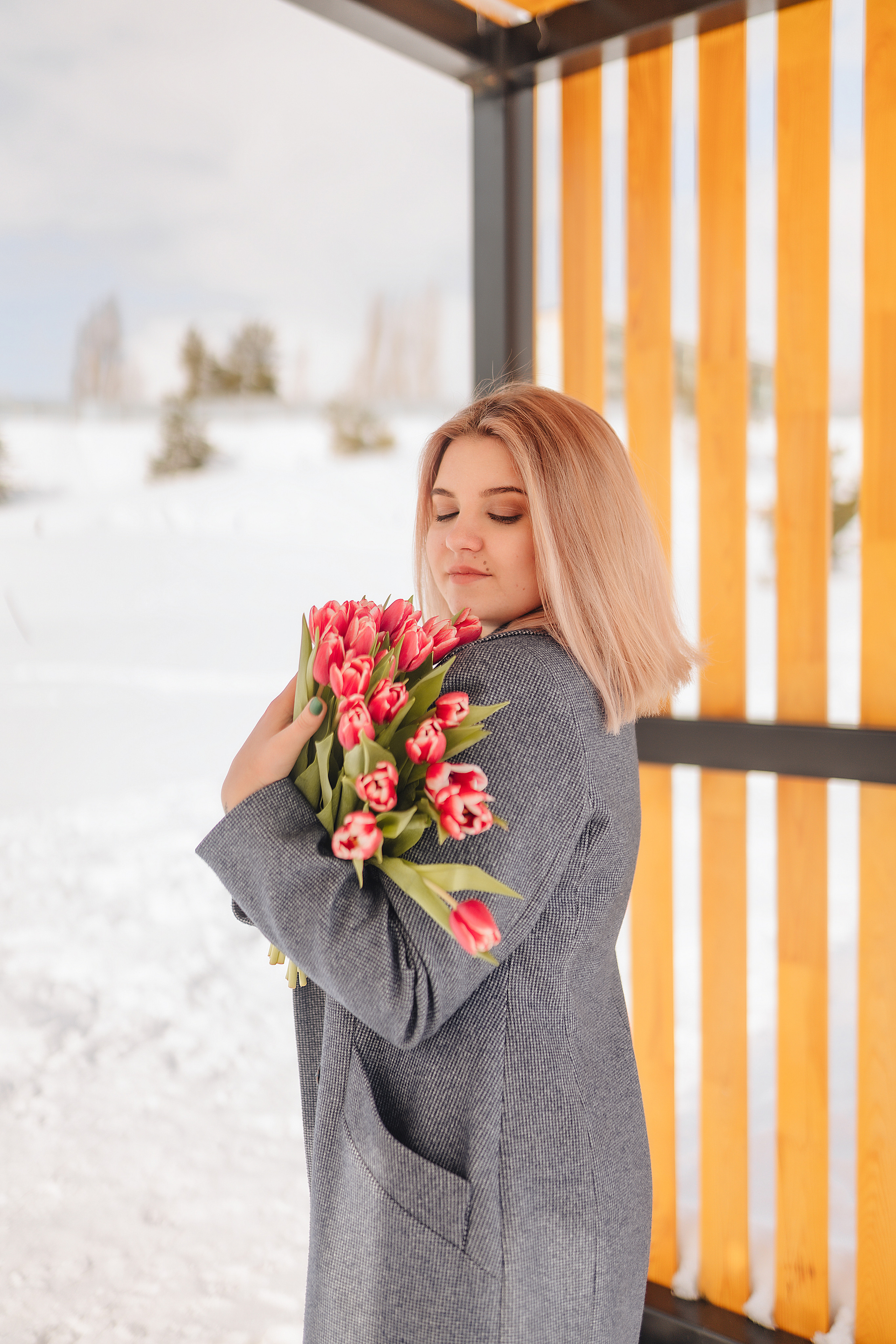 Наталья | Прогулка с тюльпанами. Фотограф Карина Шмулёва. Воронеж и область
