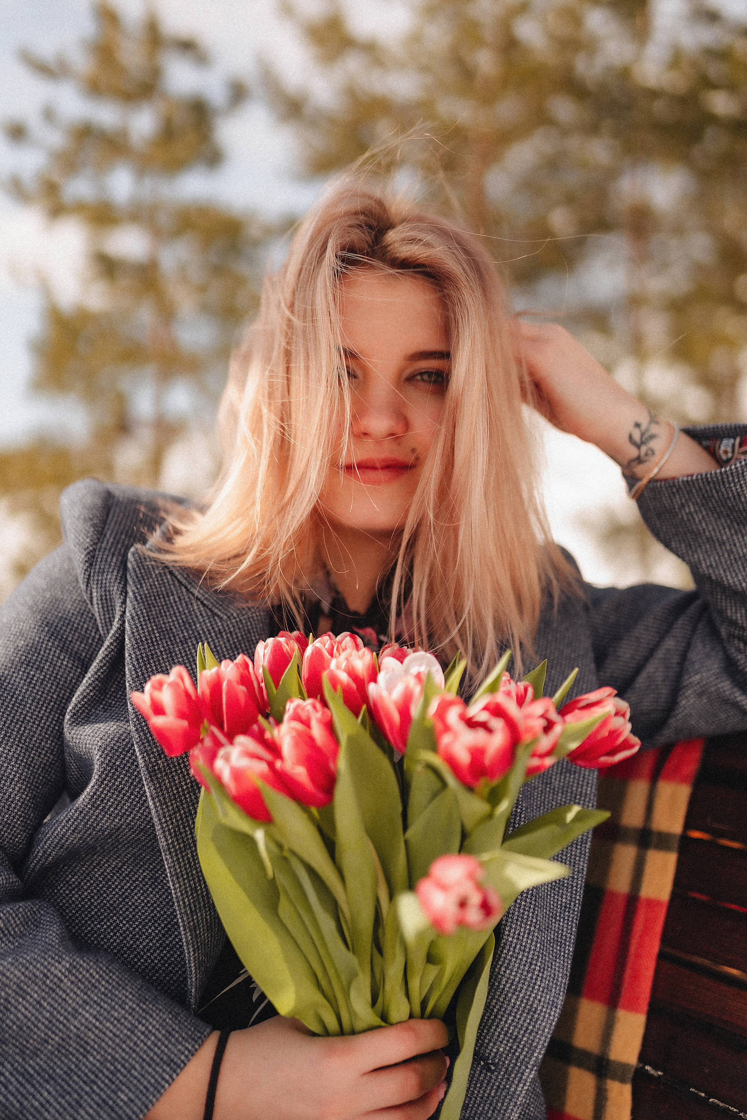 Наталья | Прогулка с тюльпанами. Фотограф Карина Шмулёва. Воронеж и область